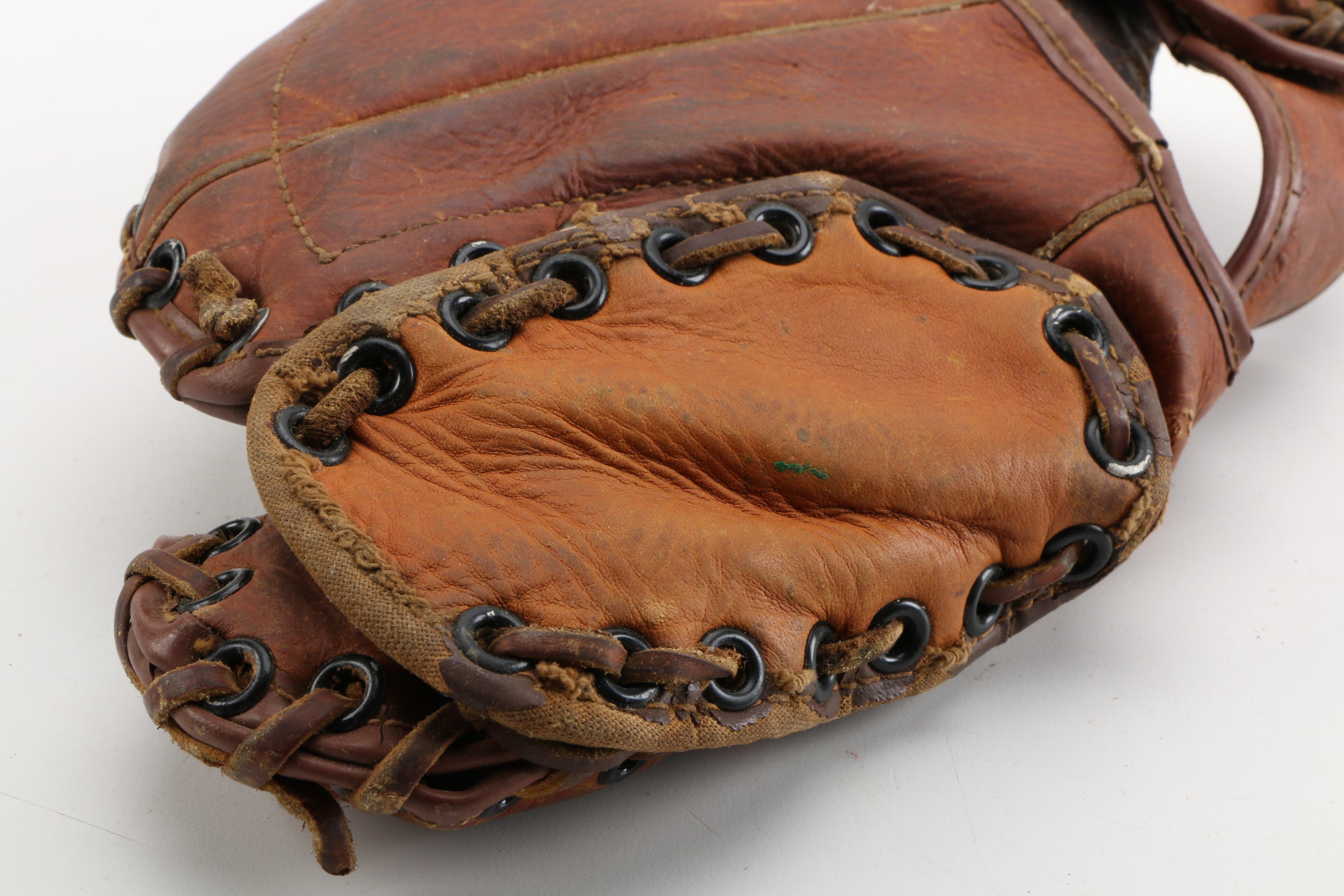 Vintage Hutch Cincinnati Baseball Glove