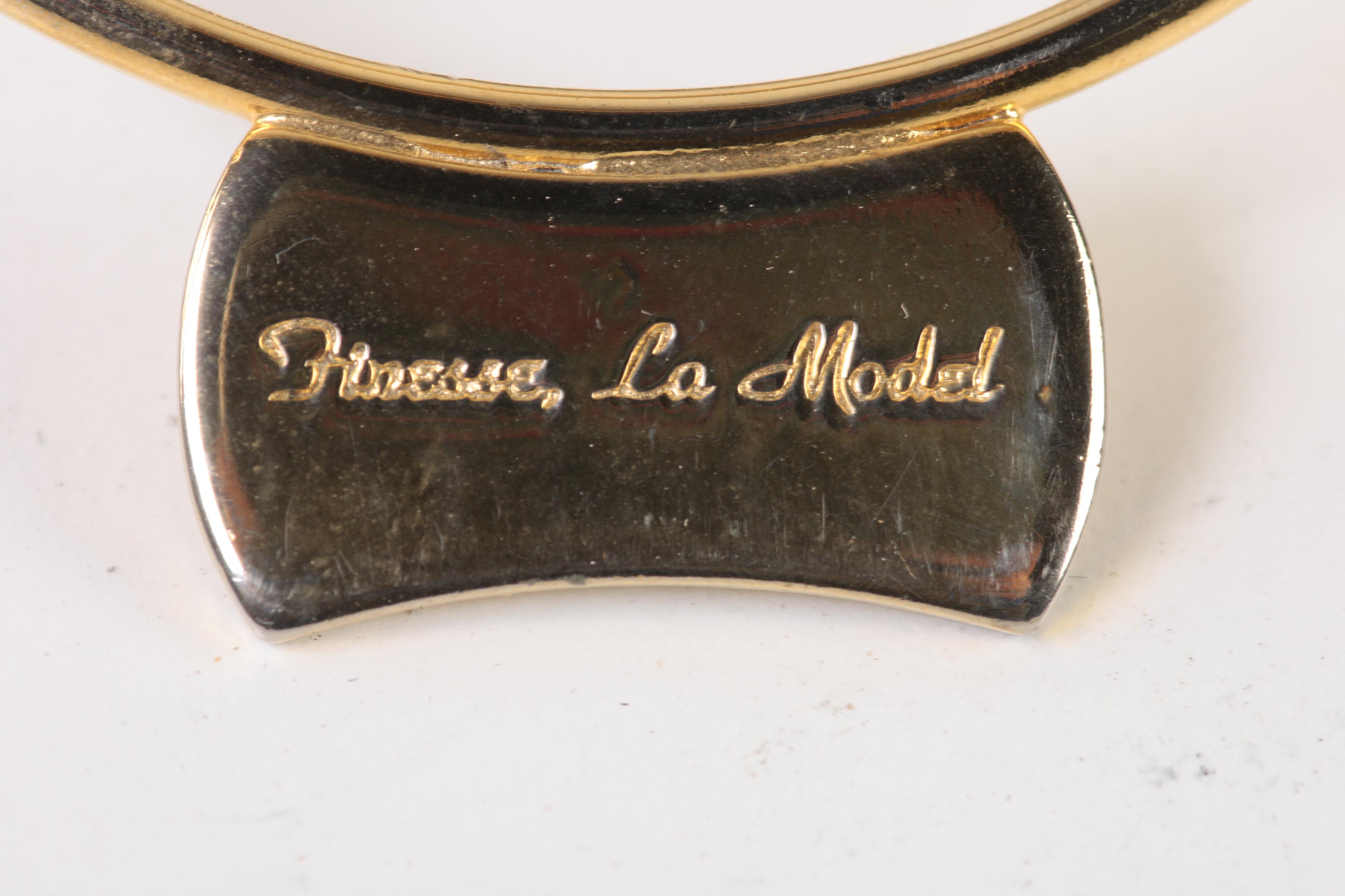 Viner's of Sheffield Vanity Box with Other Silver Plate Vanity Items