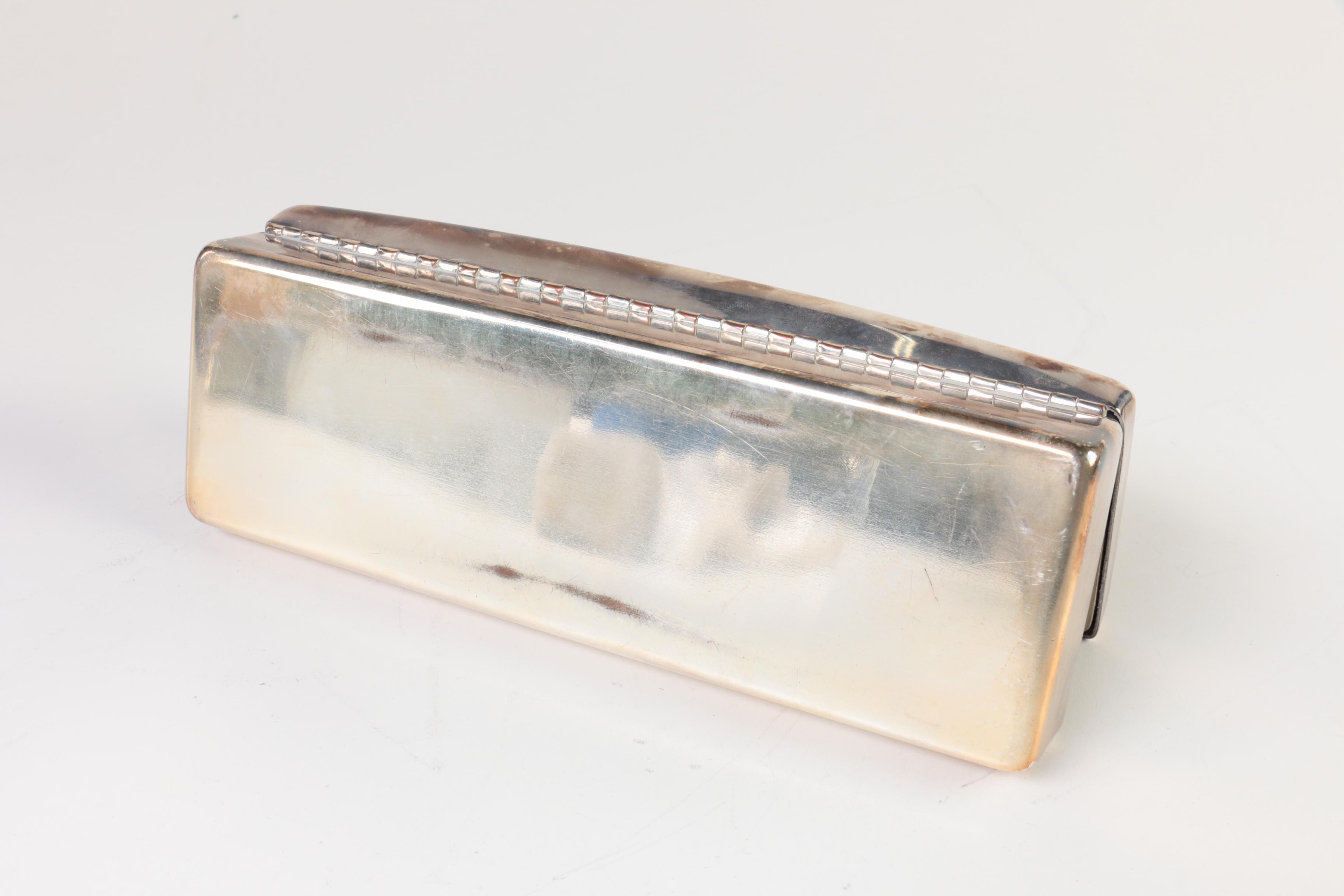 Viner's of Sheffield Vanity Box with Other Silver Plate Vanity Items