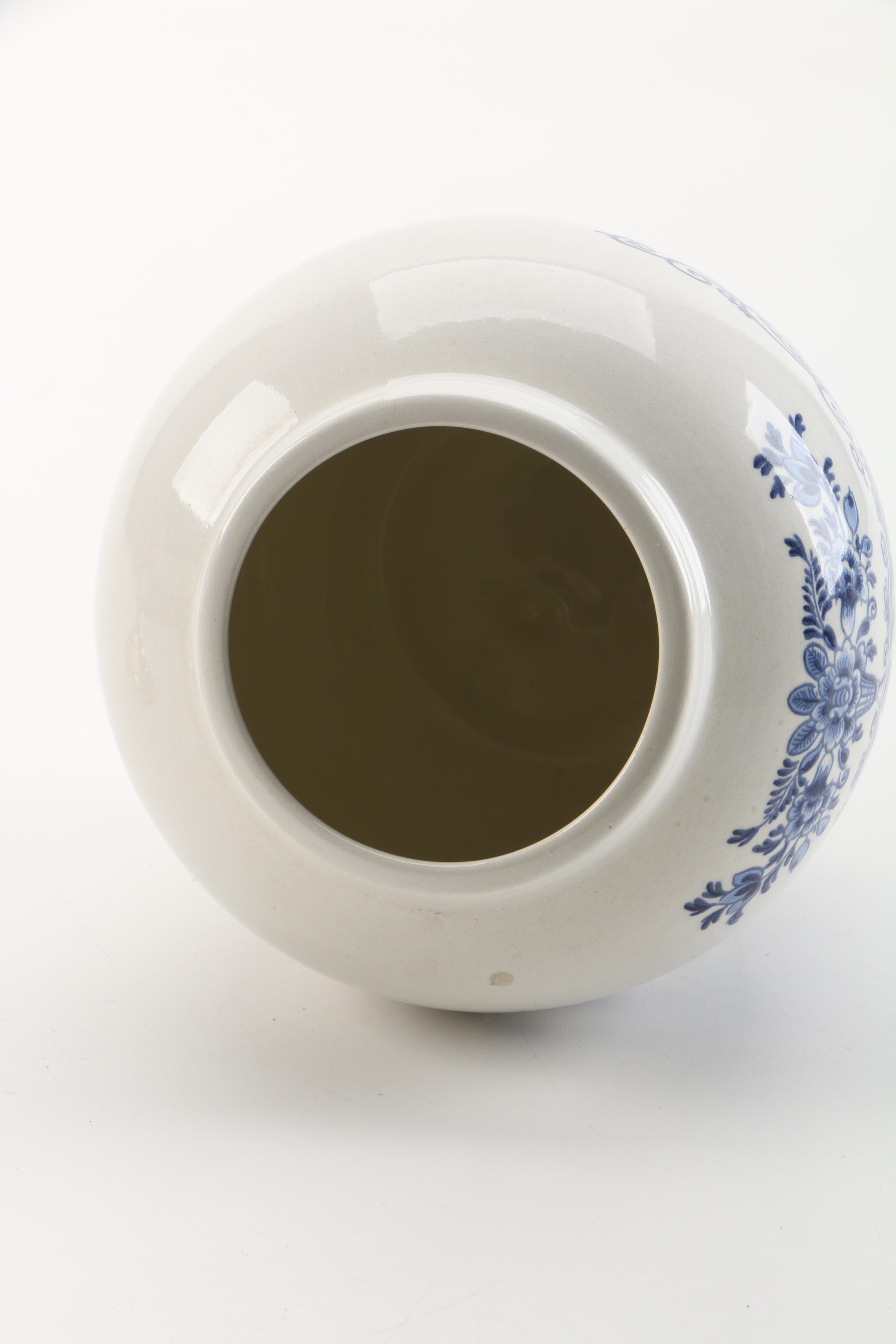 Delft Goedewaagen "Georgia" Tobacco Jar Canister with Brass Lid