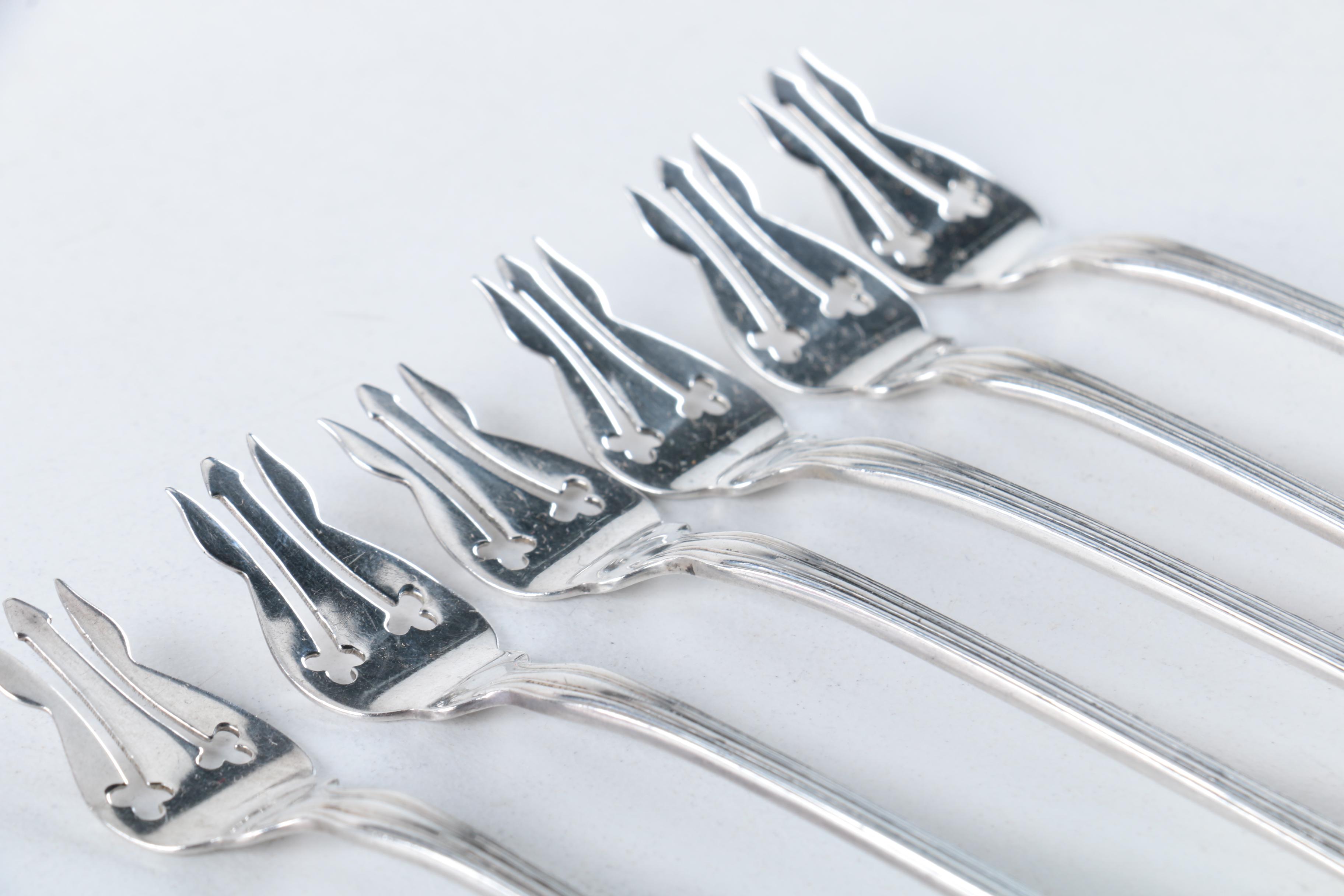 Collection of Mechanics Sterling Co. "Mount Vernon" Sterling Silver Oyster Forks