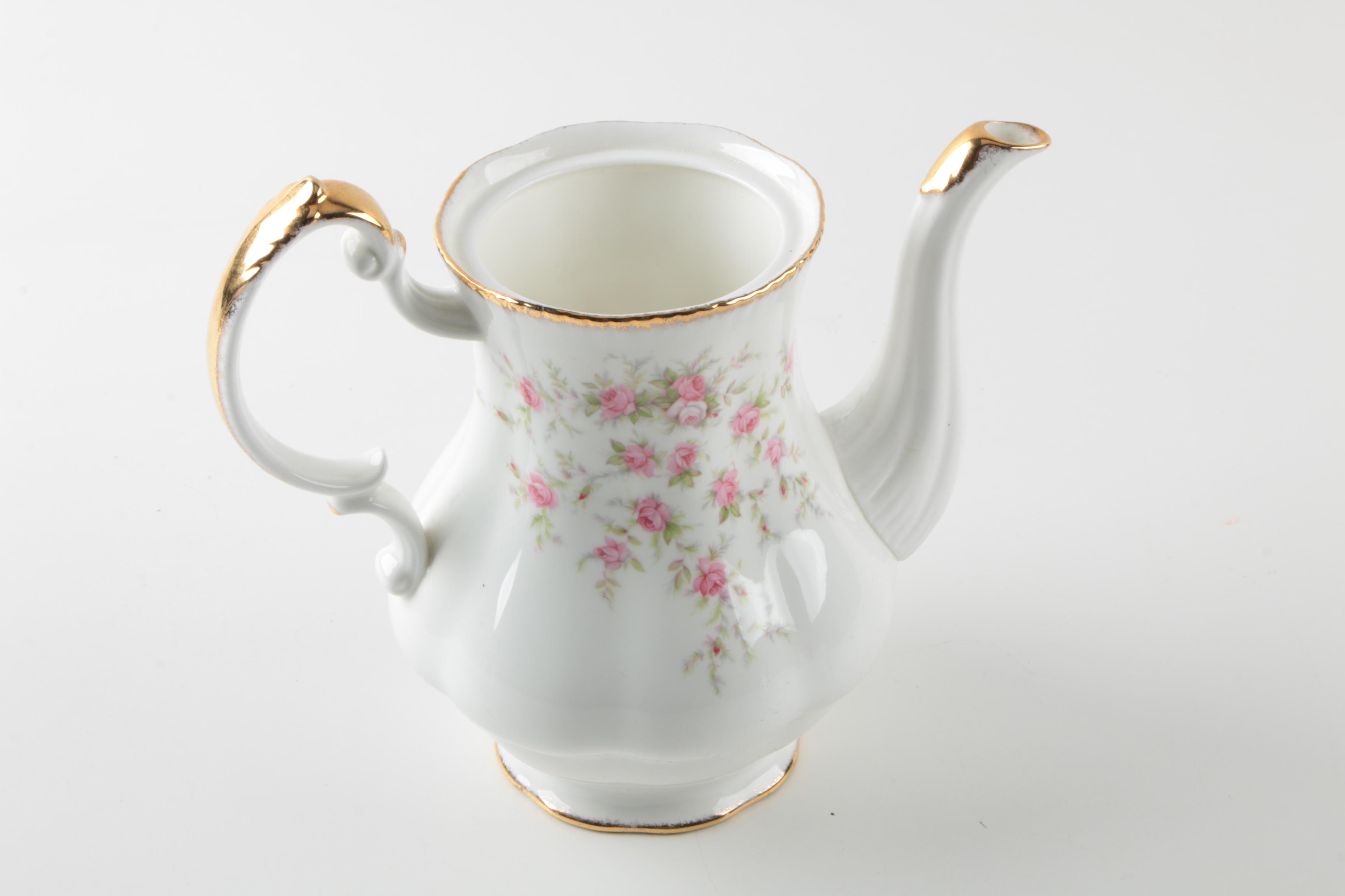 Paragon "Victoriana Rose" Bone China Tableware