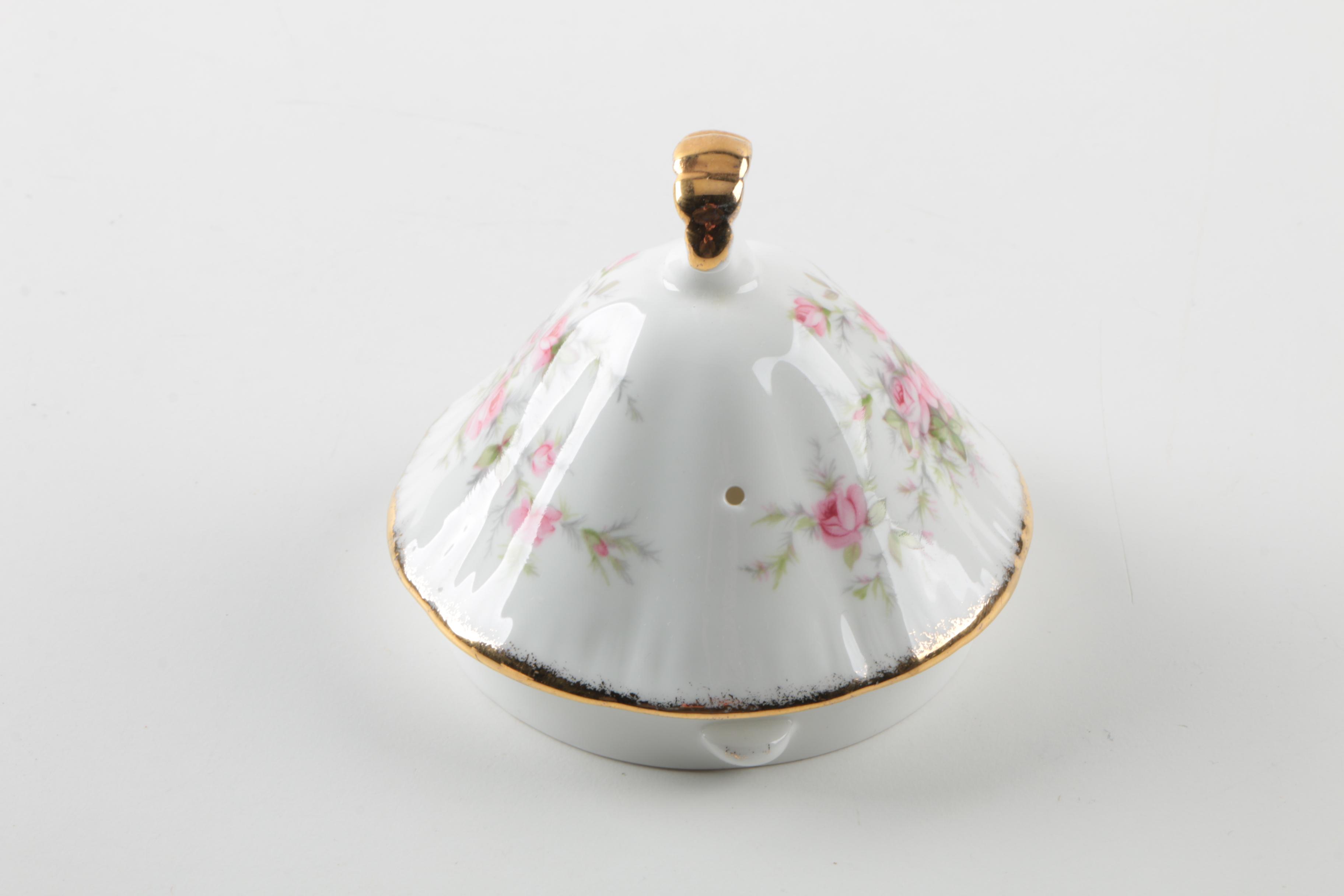 Paragon "Victoriana Rose" Bone China Tableware