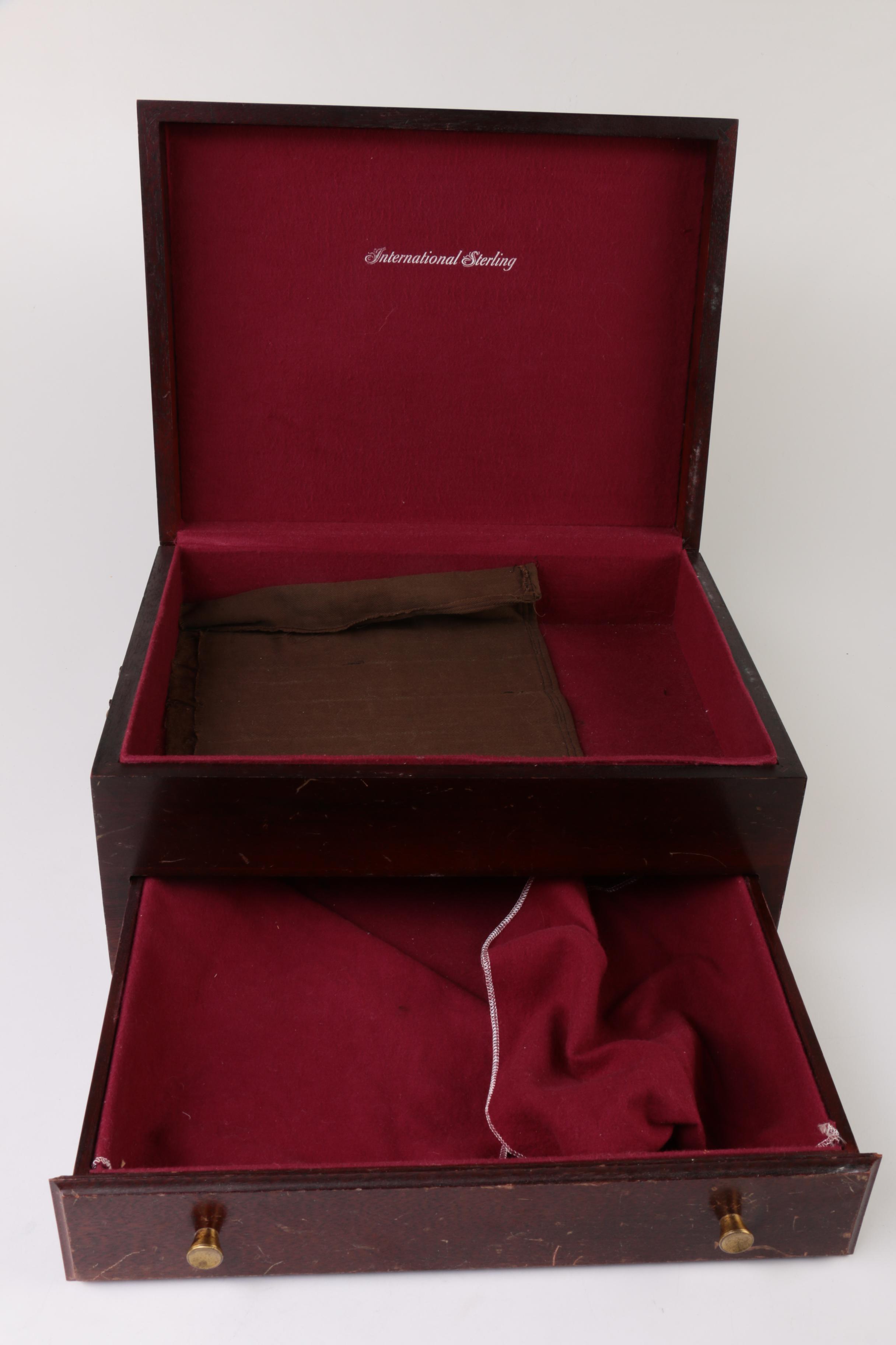 Community Plate Silver Plate "Grosvenor" Flatware