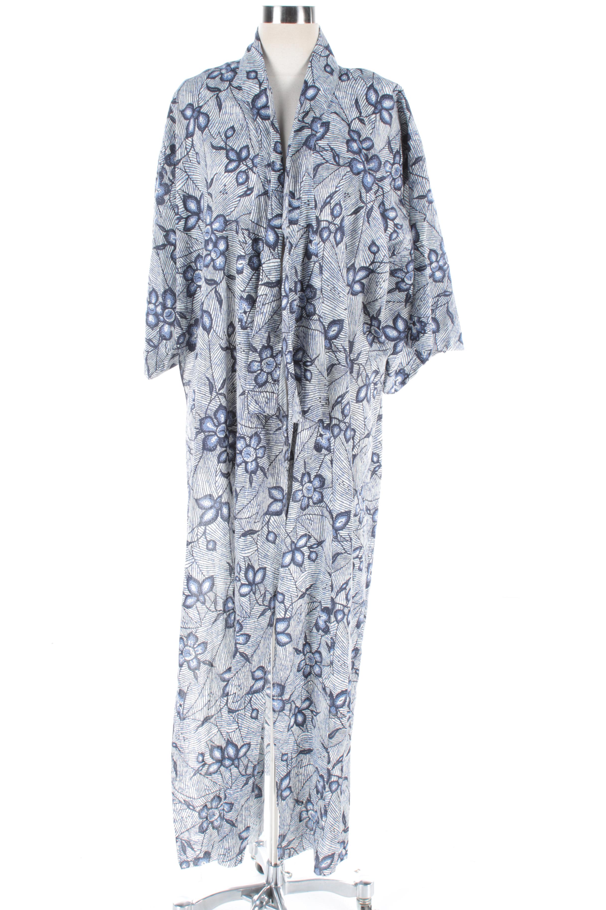 Blue and White Cotton Patterned Yukata Kimono