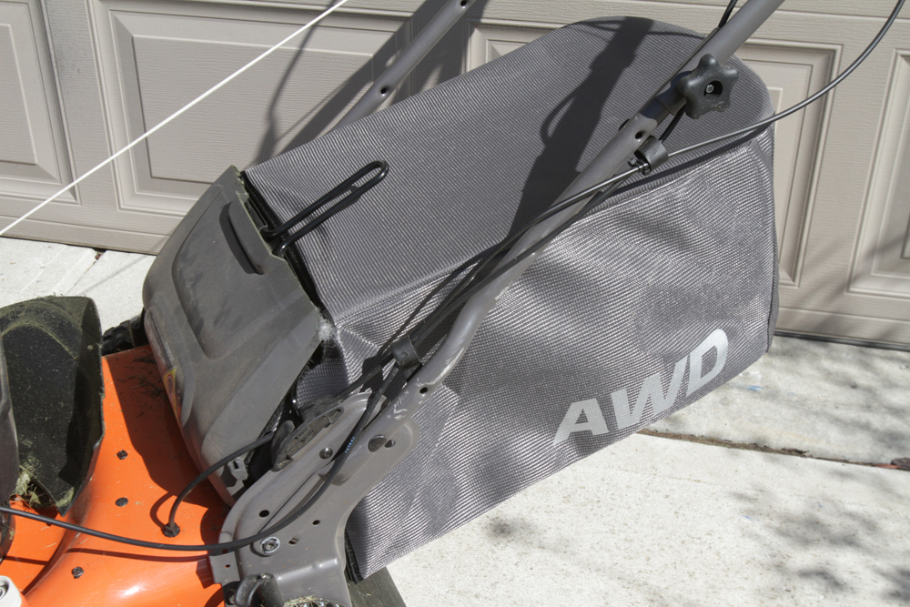 Husqvarna AWD Lawnmower with 725 EX 190cc Briggs & Stratton Motor