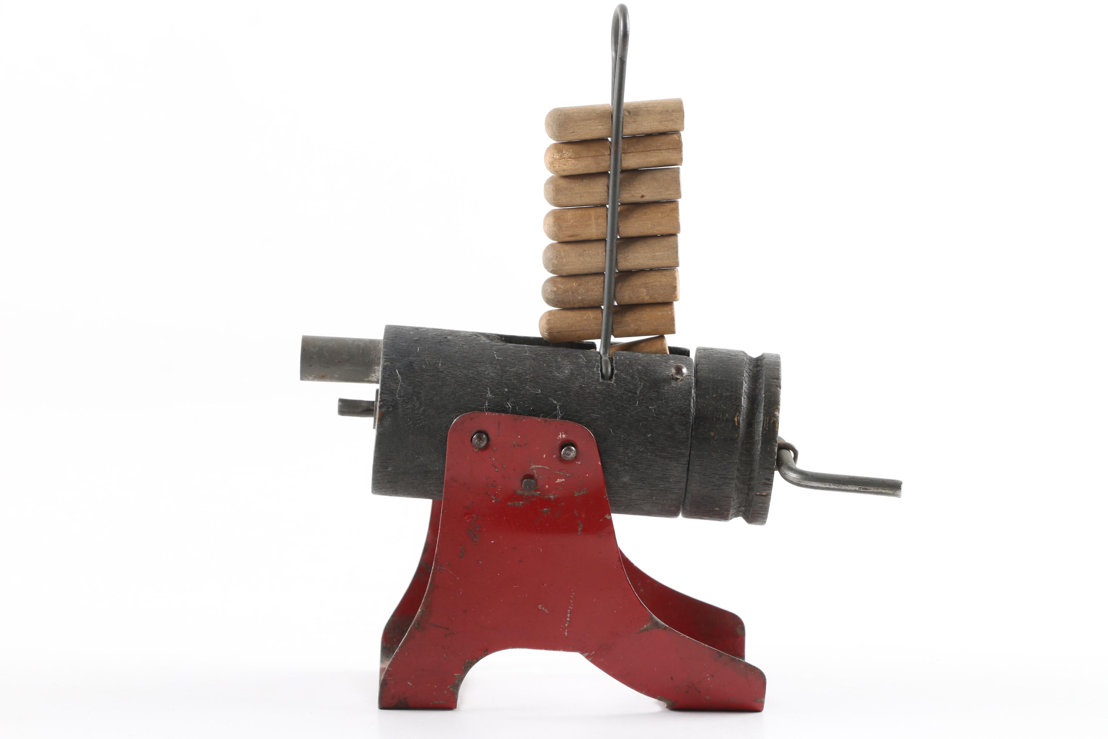 1930s Marx Tin WWI Military Figures and Rapid Fire Toy Cannon