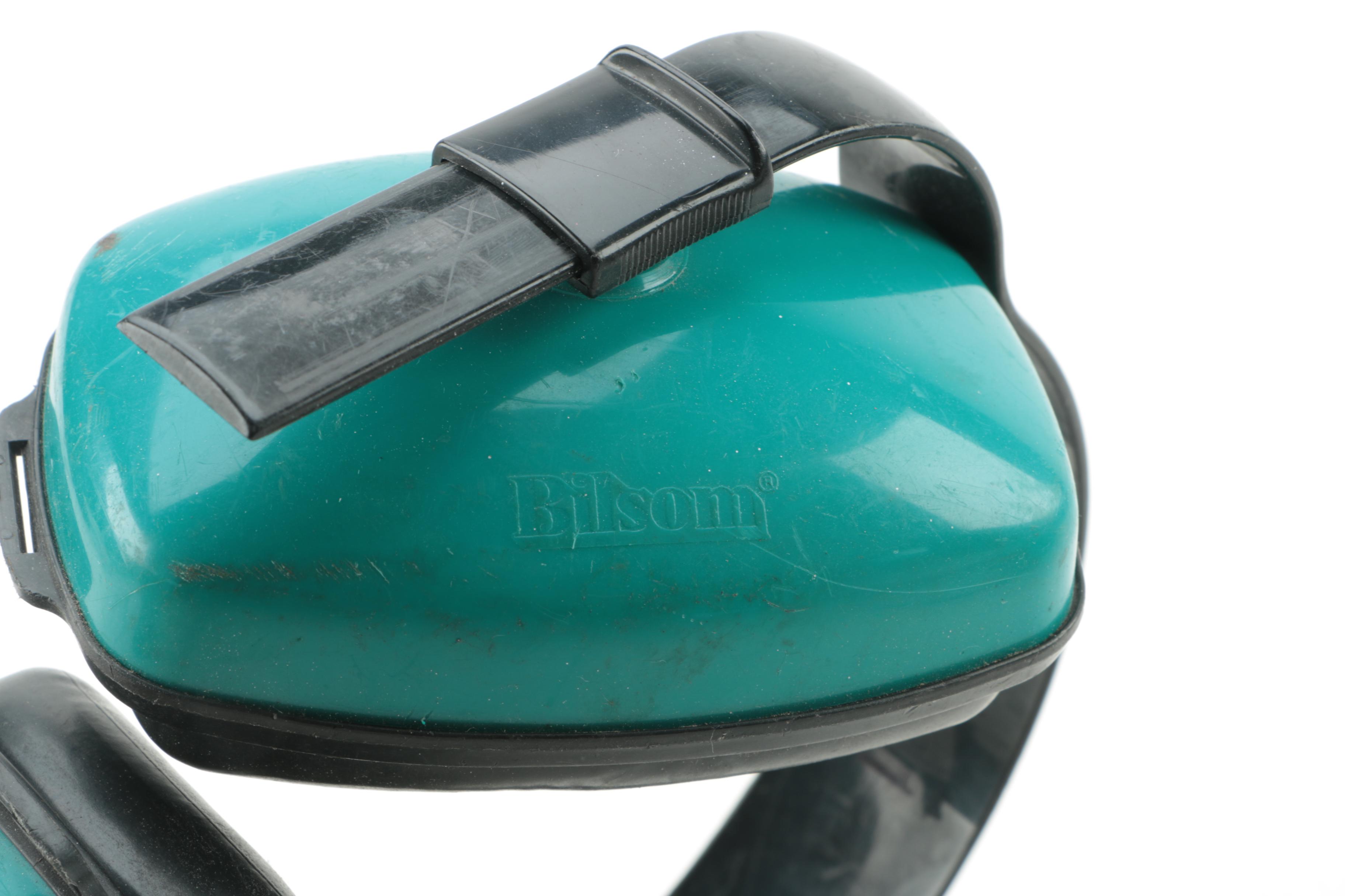 Bose Aviation Headphones with Bilsom Noise-Cancelling Earmuffs