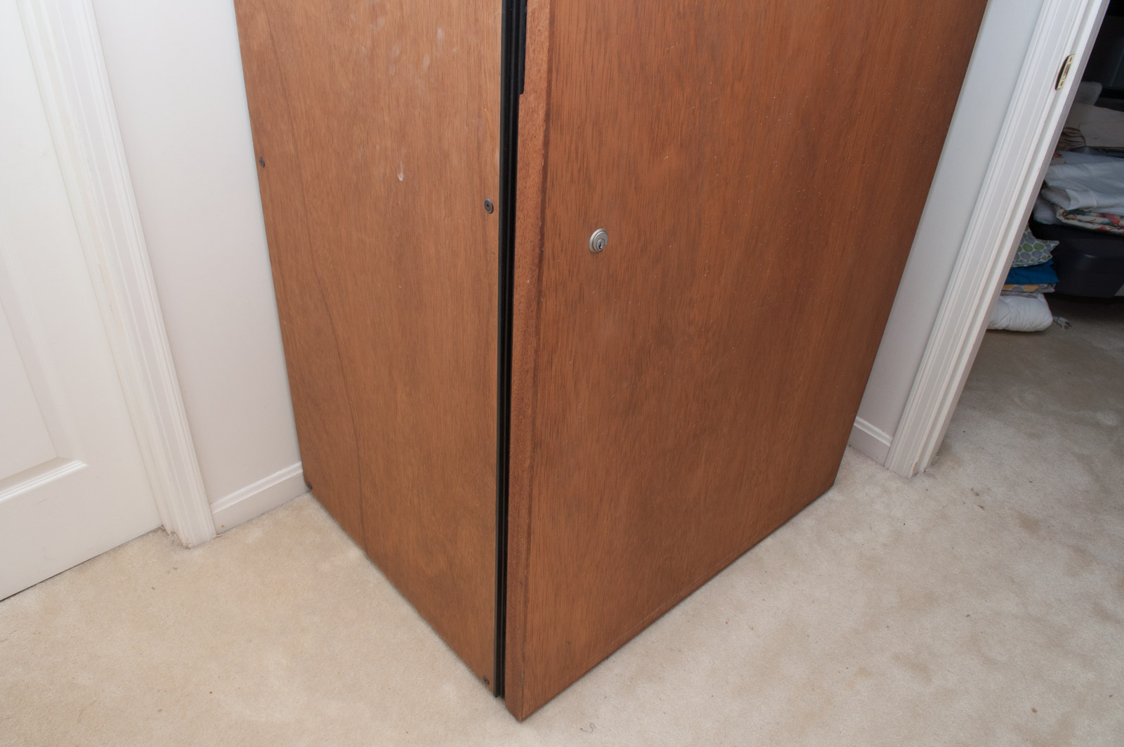 Wine-Mate Cooling System 2500CD with Tall Wood Wine Cooler Storage Unit