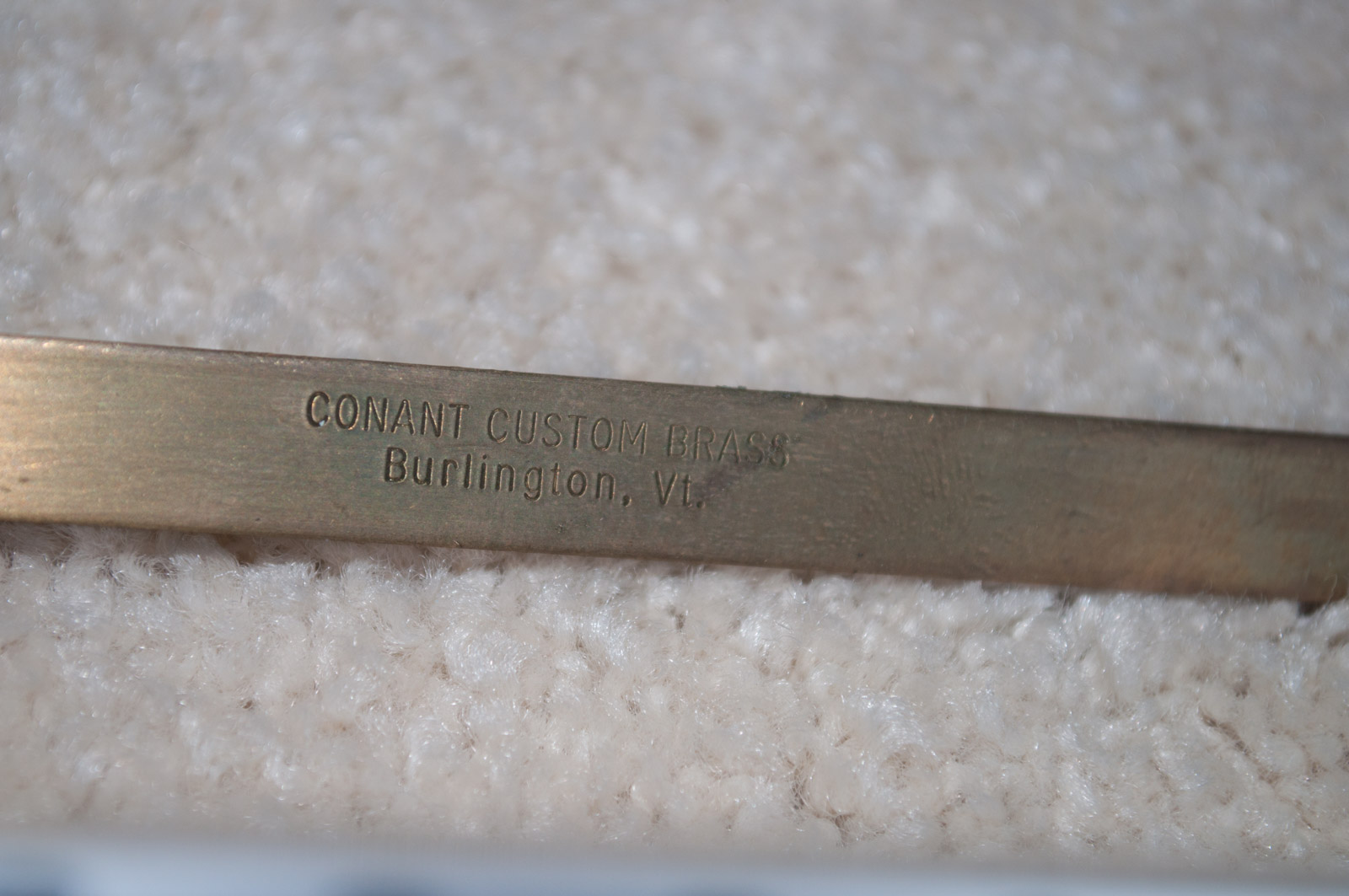 Skeleton Clocks and Barometers with Crystal Prism and Radiometer