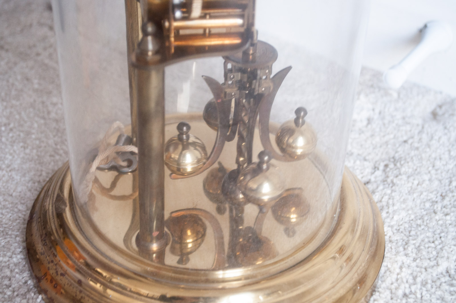 Skeleton Clocks and Barometers with Crystal Prism and Radiometer
