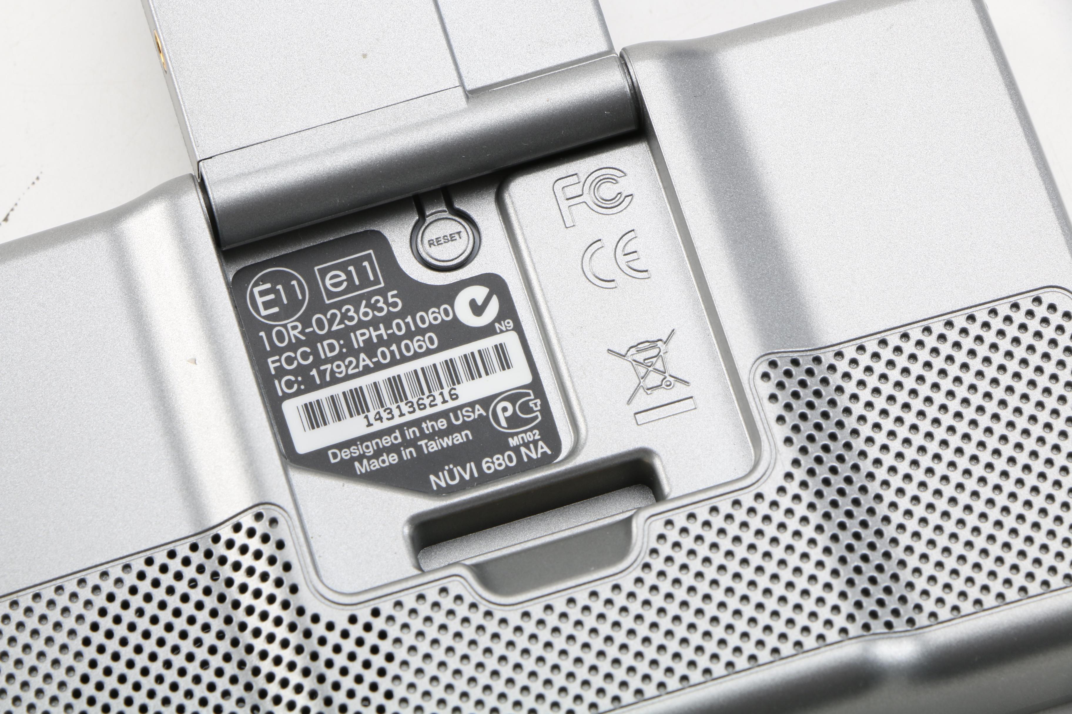 Garminb Nuvi 680 GPS