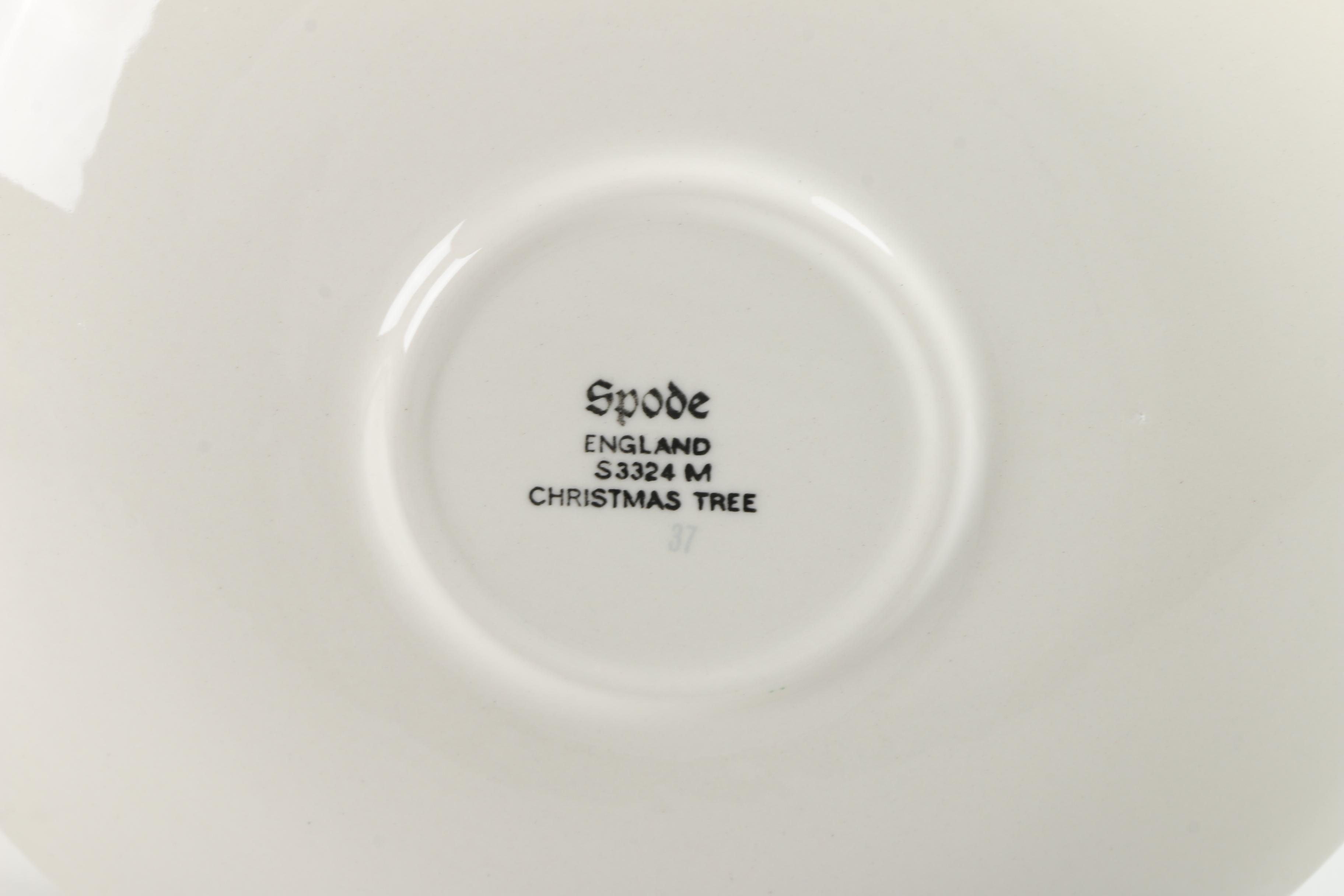 Spode's "Christmas Tree" Tableware