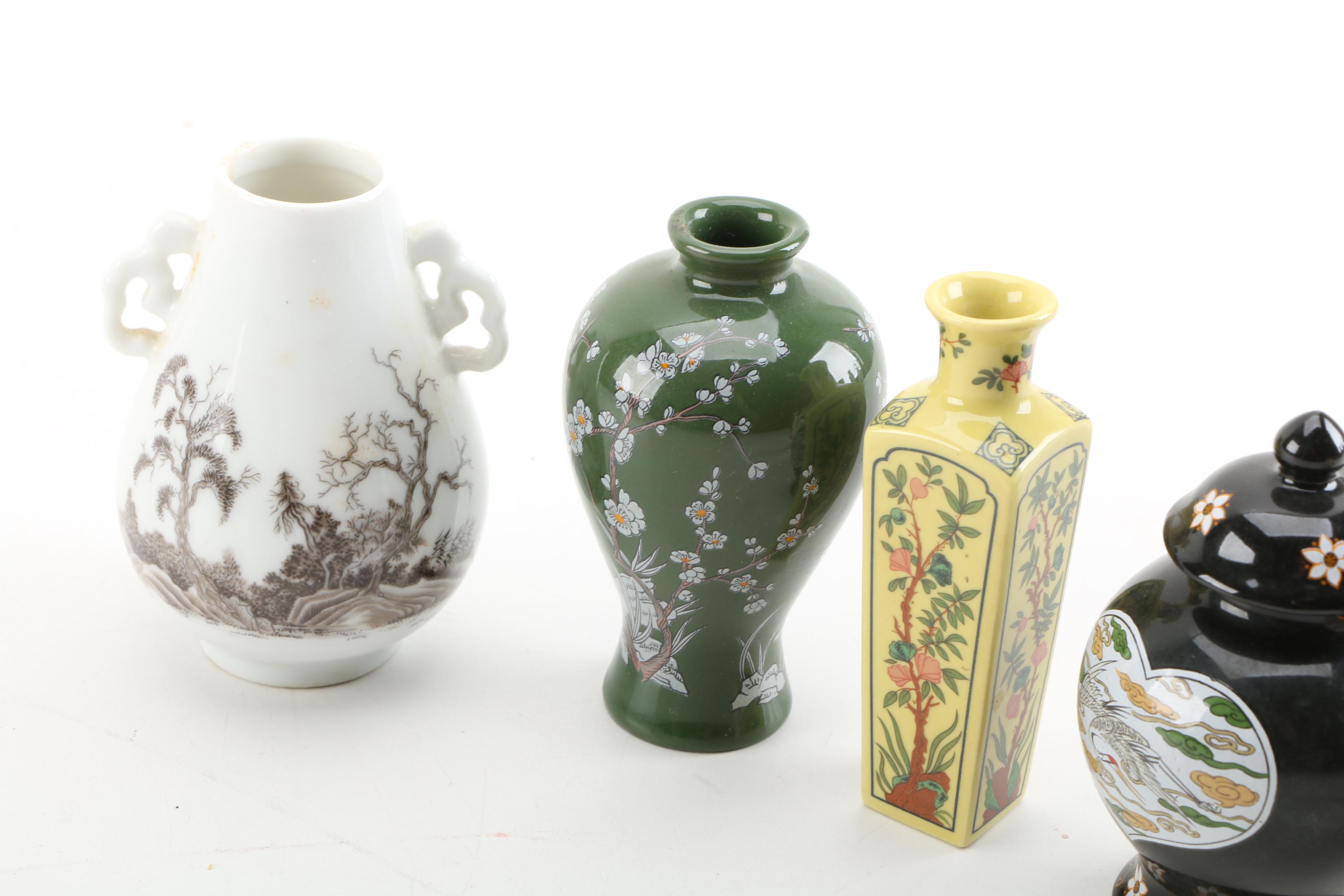 Miniature Vintage Japanese Bud Vases
