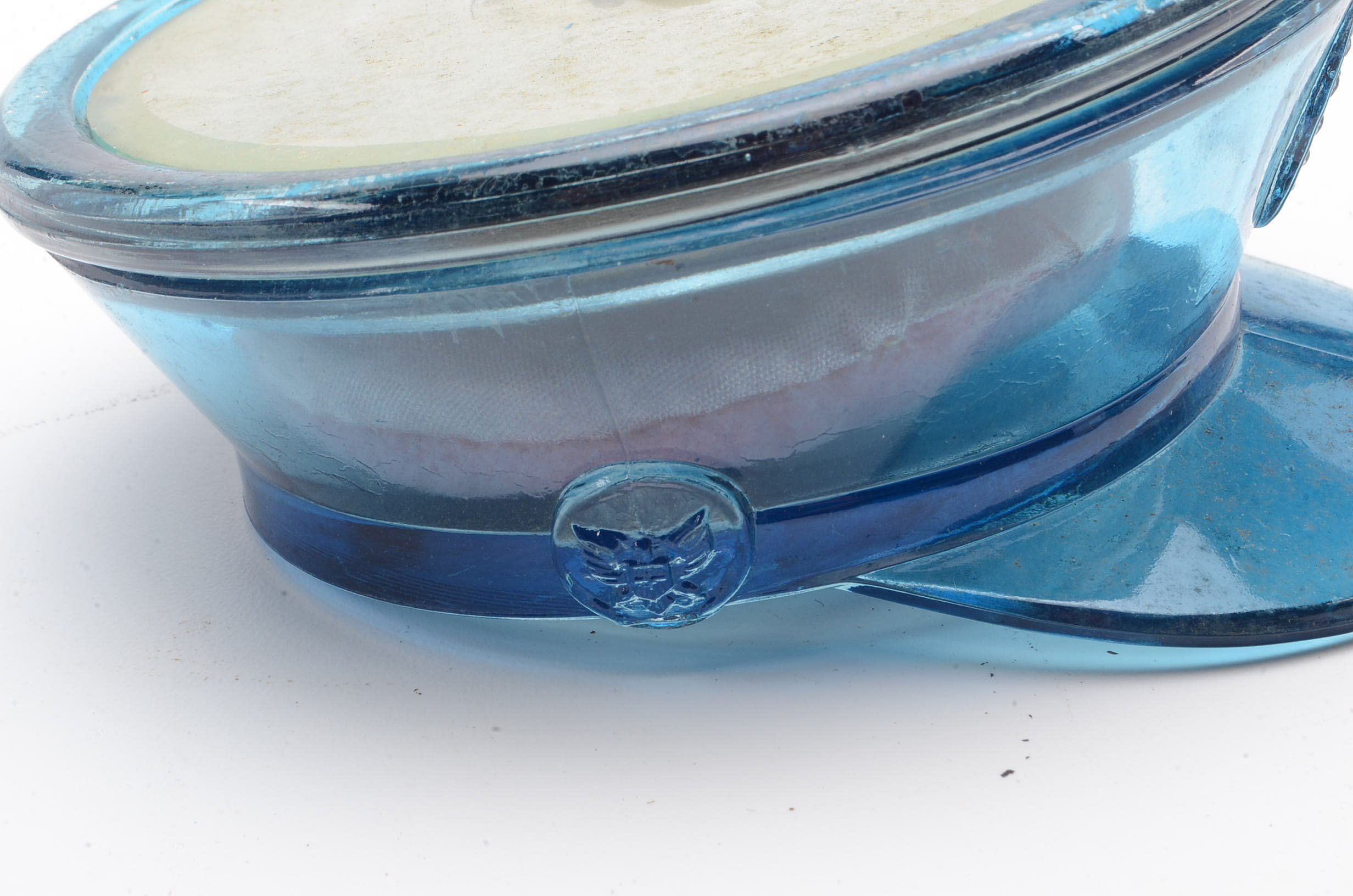 Lady Berkshire Military Hat Powder Box