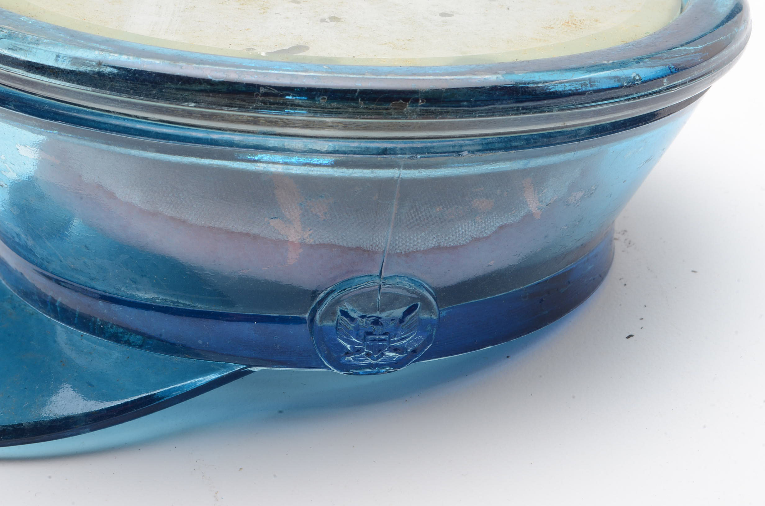 Lady Berkshire Military Hat Powder Box