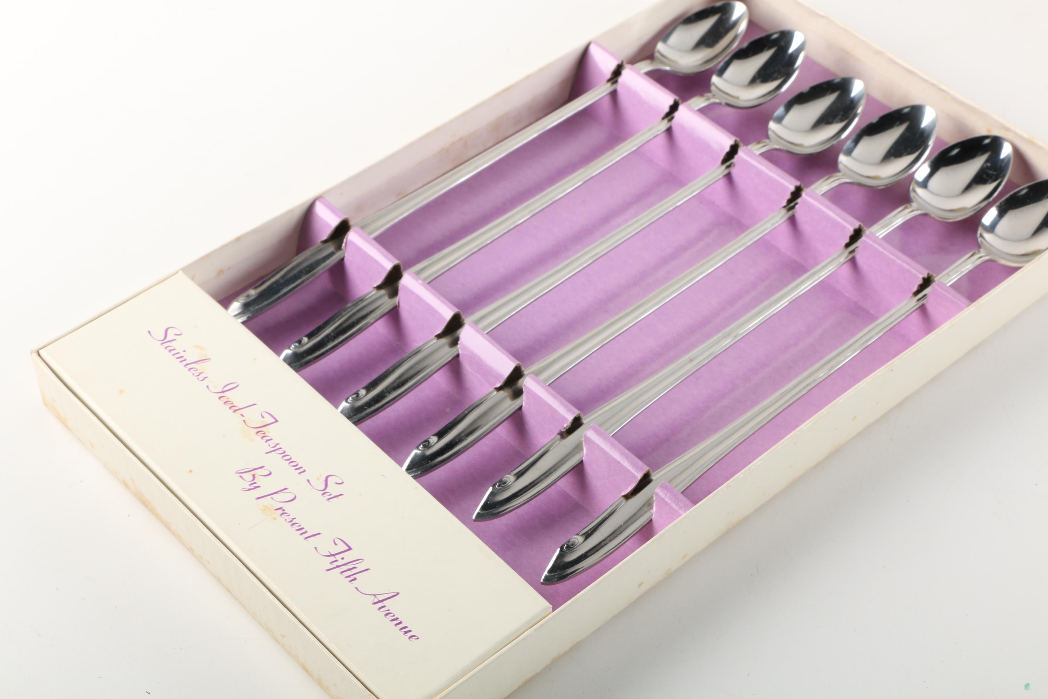 Vintage Kitchen Gadgets Including Mirro Aluminum Pastry Press