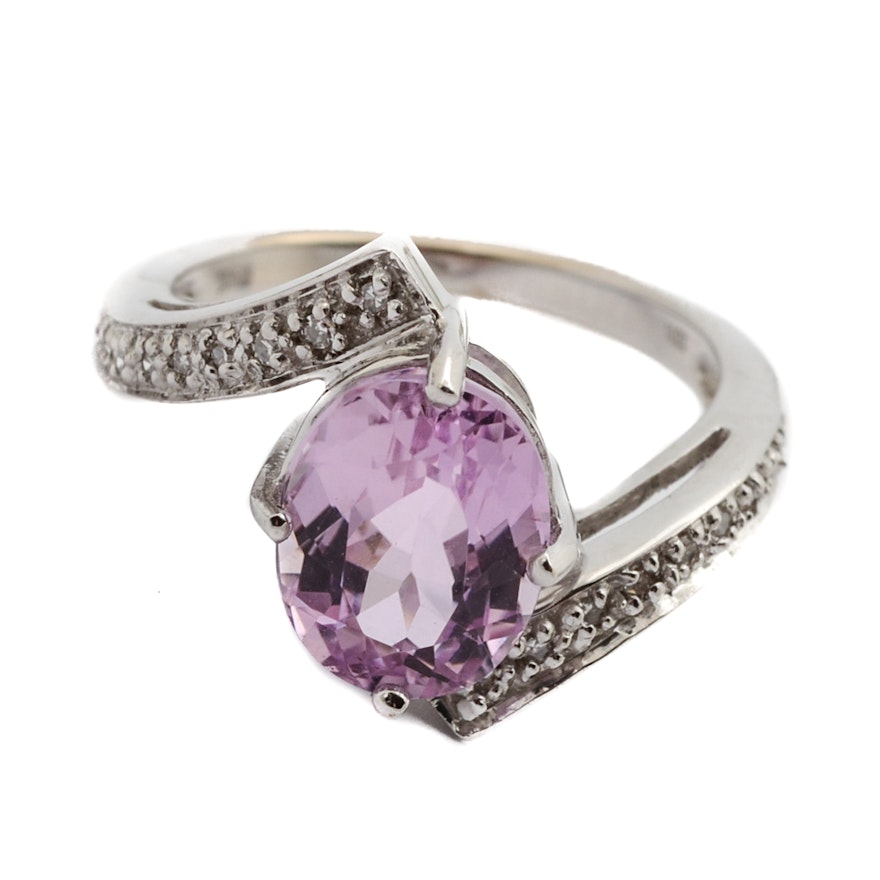 18K White Gold Kunzite and Diamond Ring