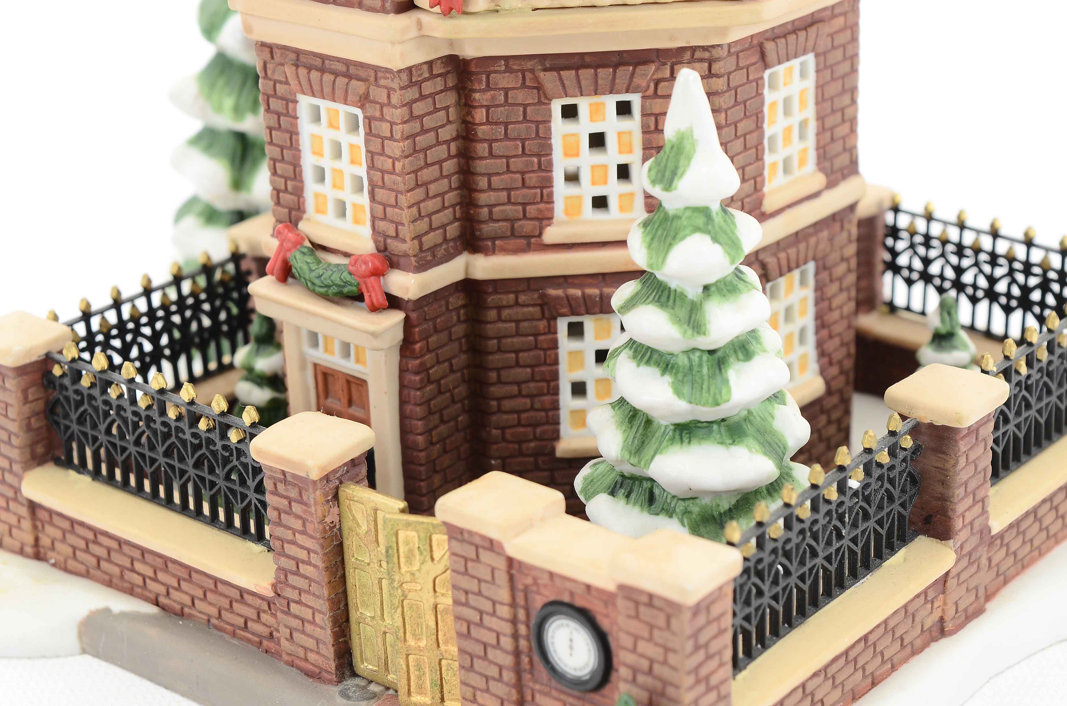 Department 56 Dickens' Village Series Buildings