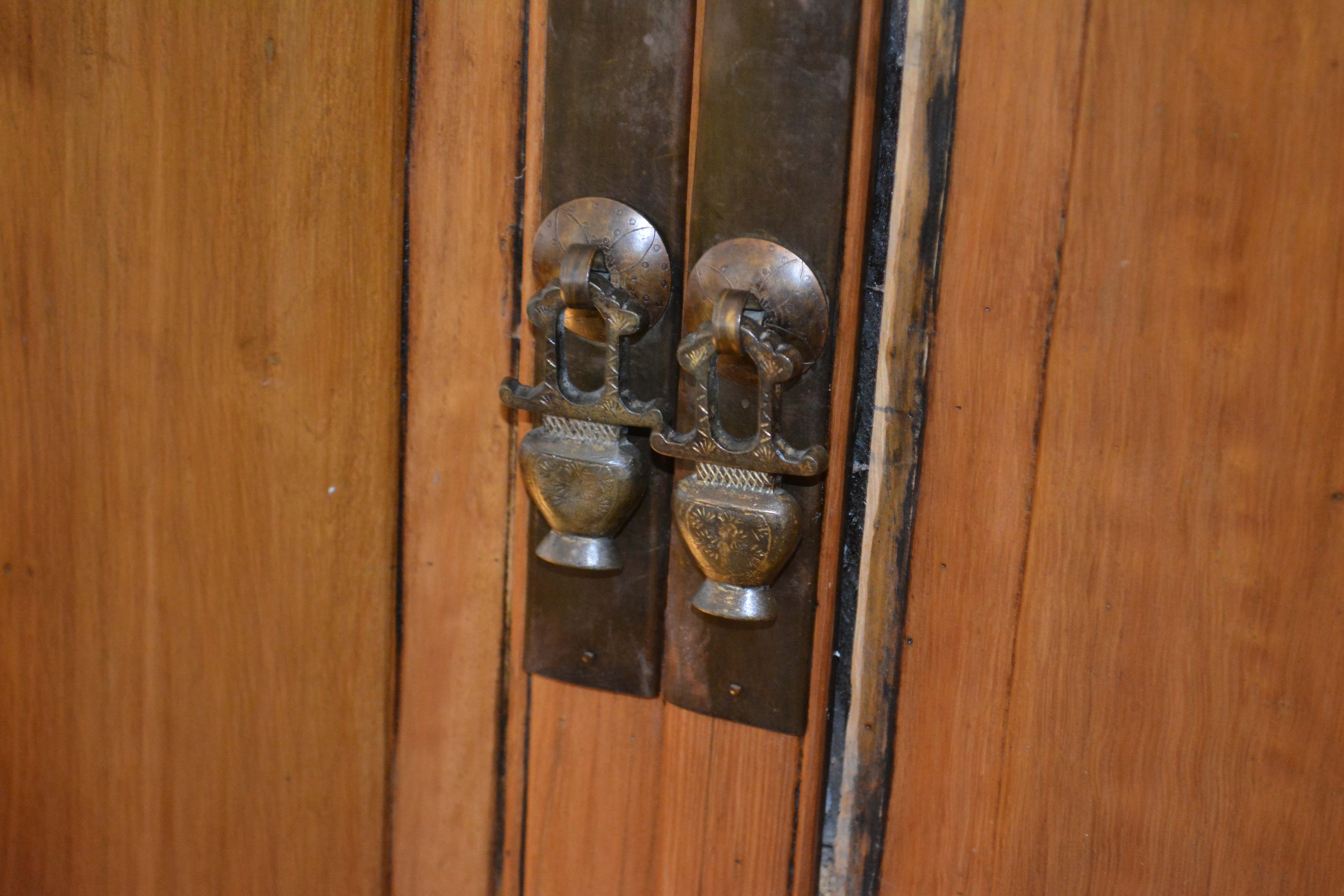 Antique Handmade Chinese Square-Cornered Elmwood Cabinet
