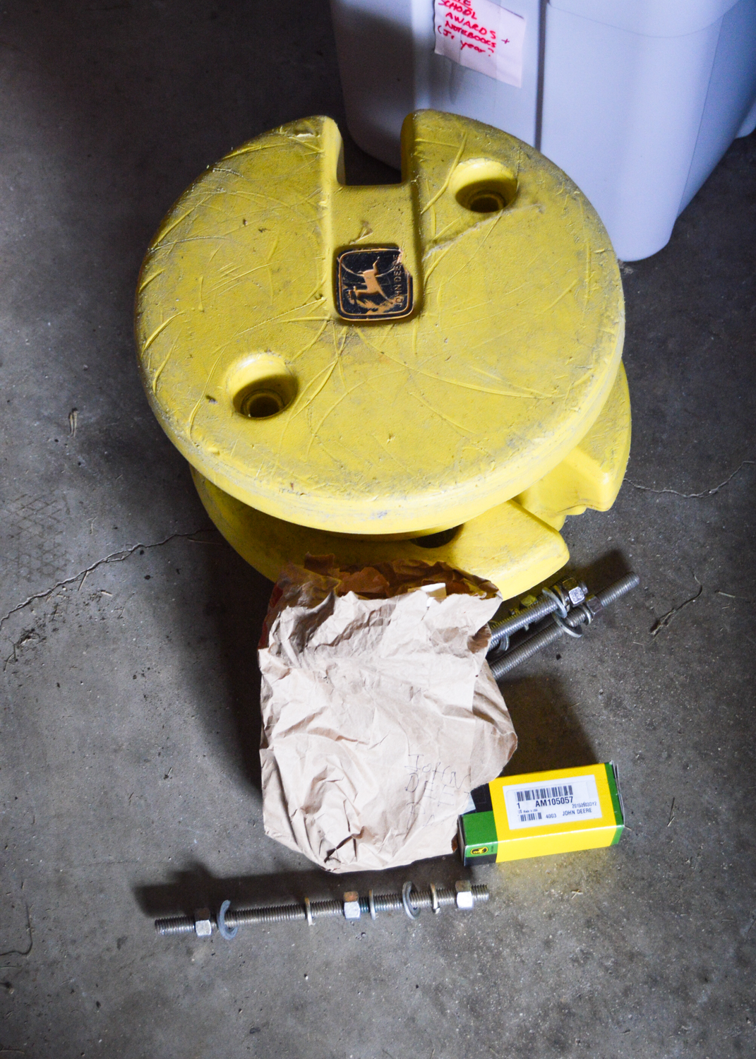 John Deere 318 Lawn Tractor