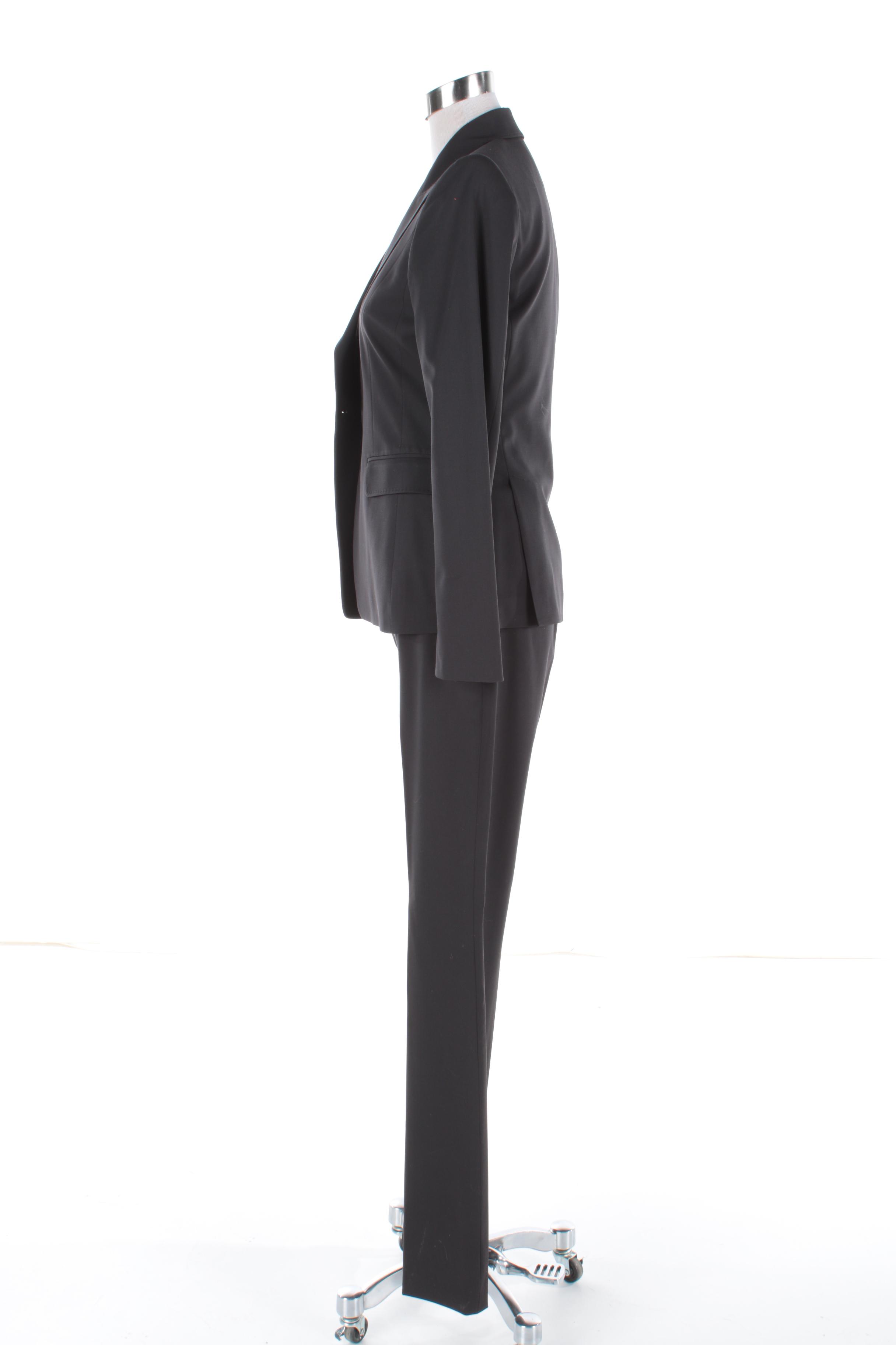 Elie Tahari Black Wool Blend Pantsuit with Peaked Lapels