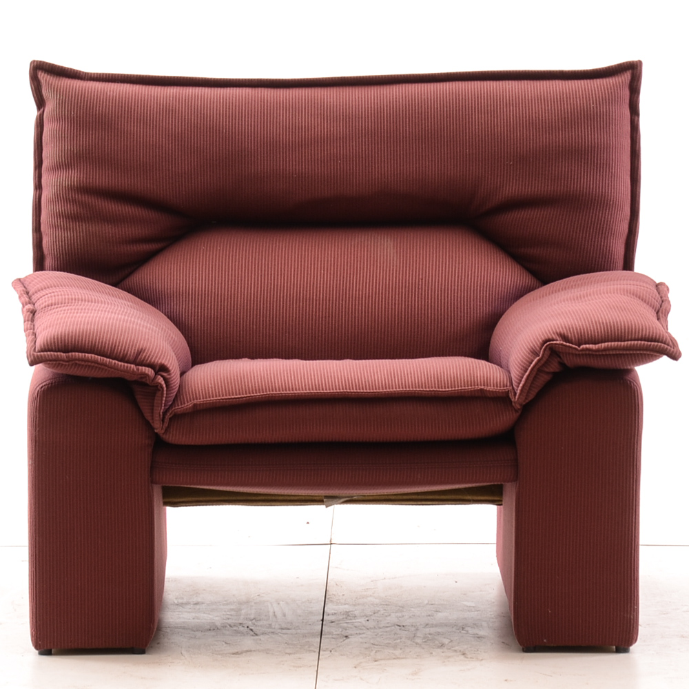 Mid Century Modern Italian i4 Mariani Lounge Chair for the Pace Collection