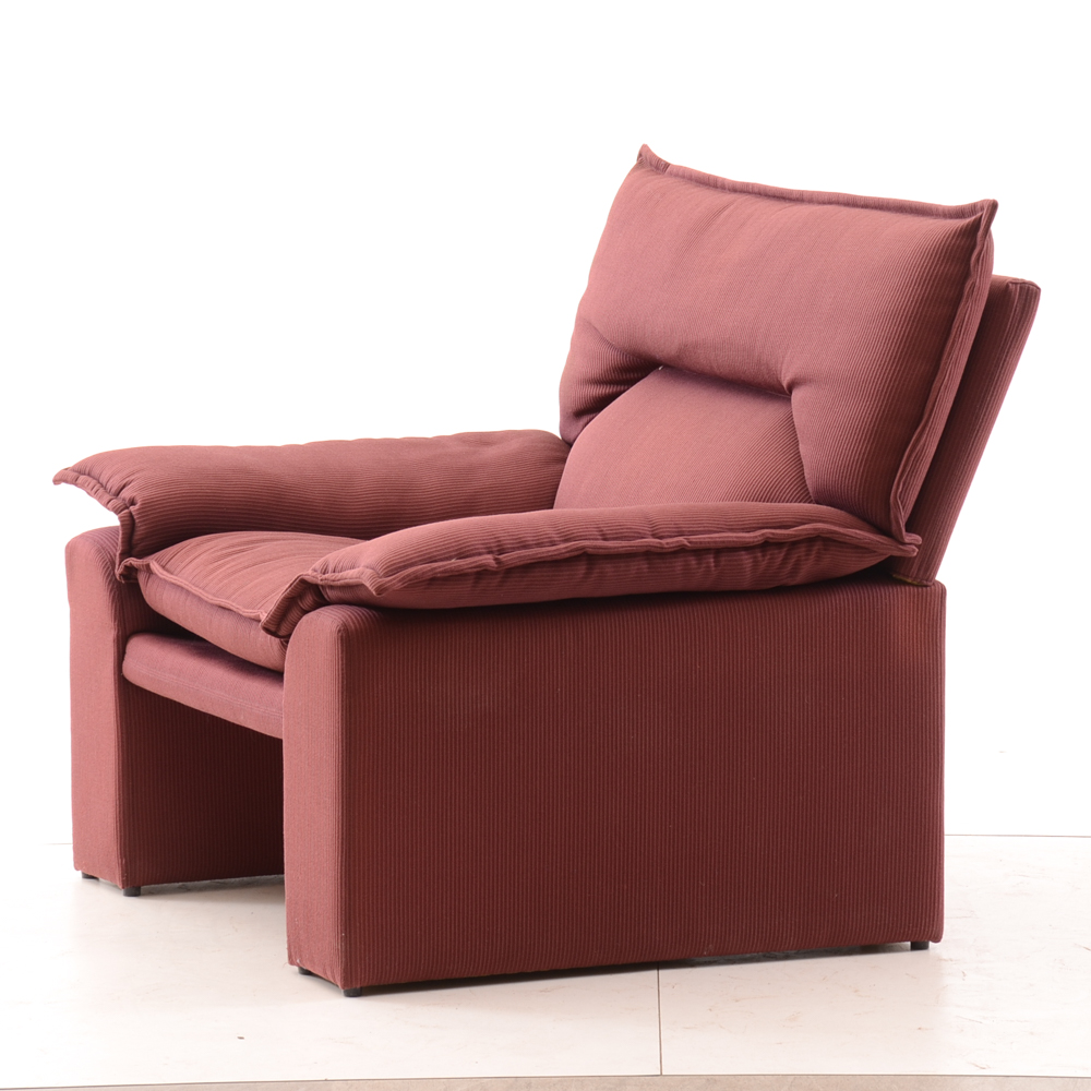 Mid Century Modern Italian i4 Mariani Lounge Chair for the Pace Collection