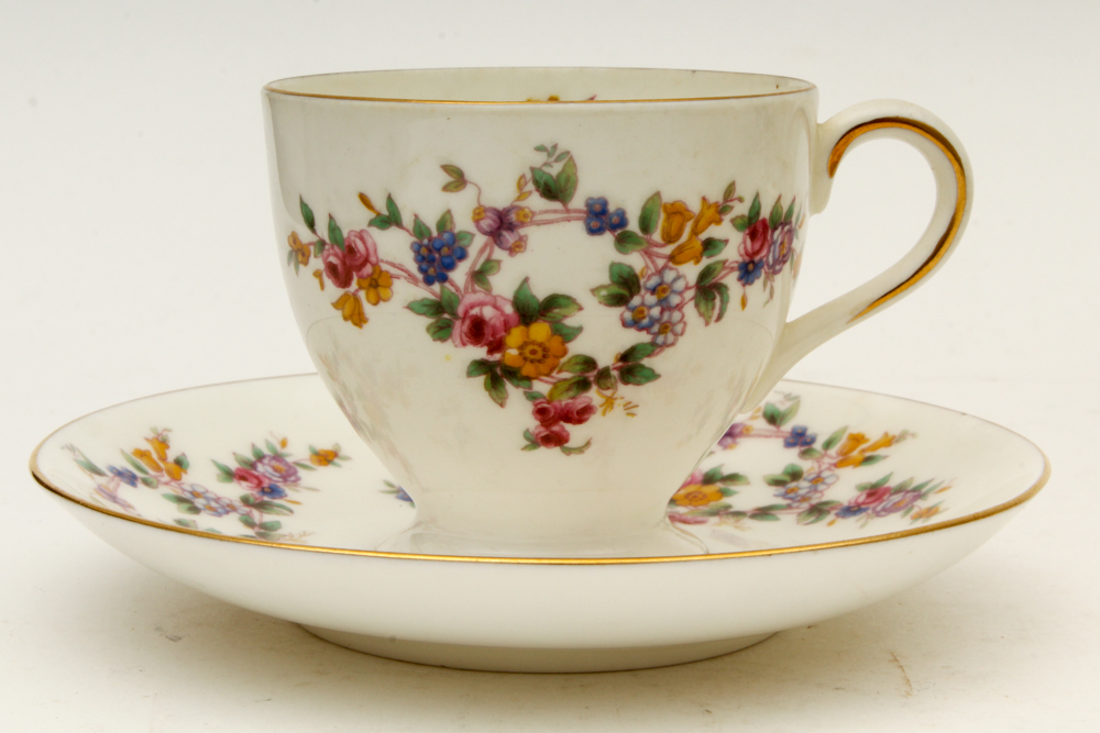 Mintons "Spring Flowers" Dinnerware, Circa 1938-1959