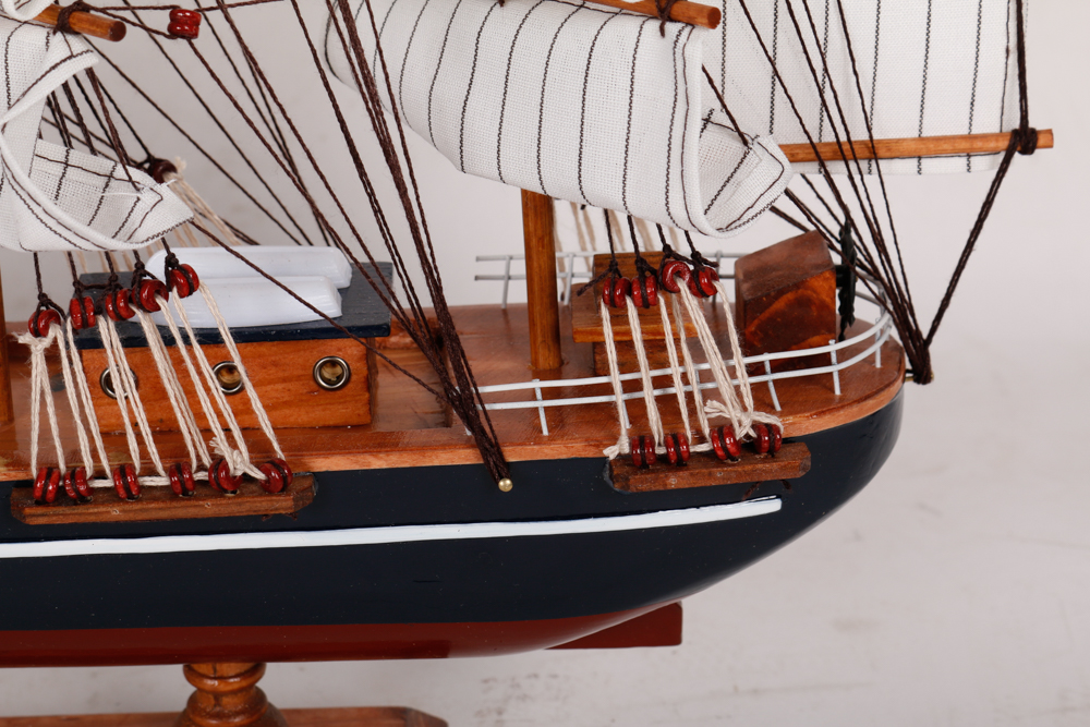 Pair of Wooden Models of British Sailing Ships "Cutty Sark" and HMS "Victory"