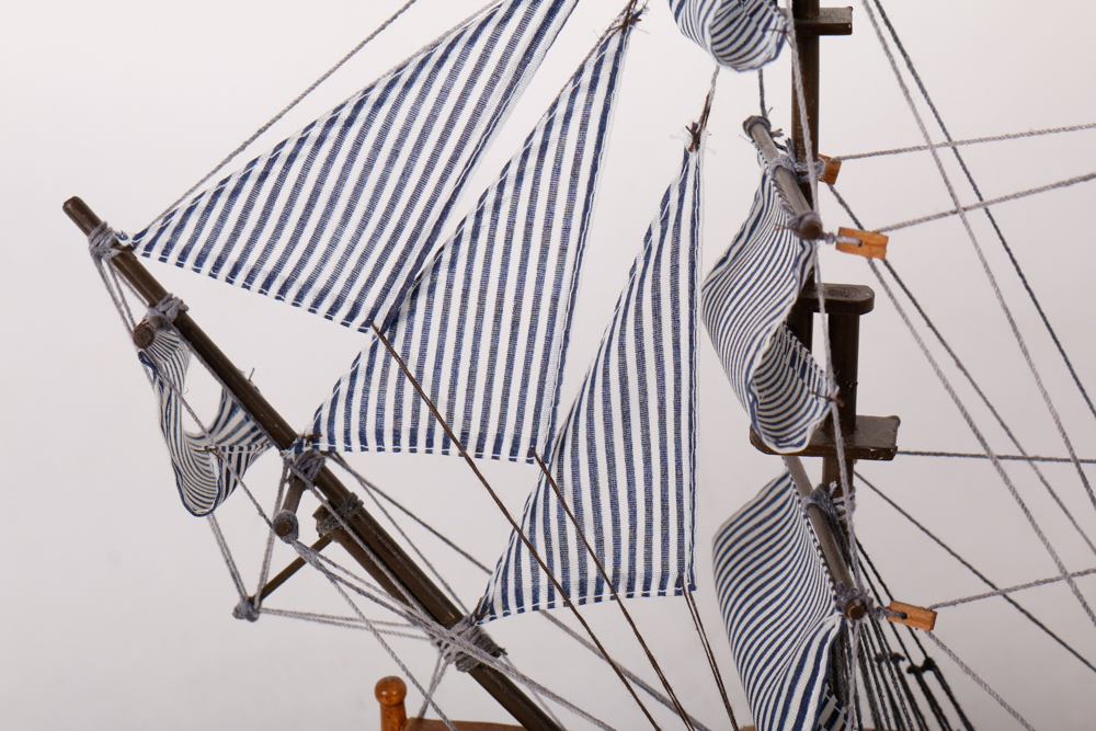Pair of Wooden Models of British Sailing Ships "Cutty Sark" and HMS "Victory"