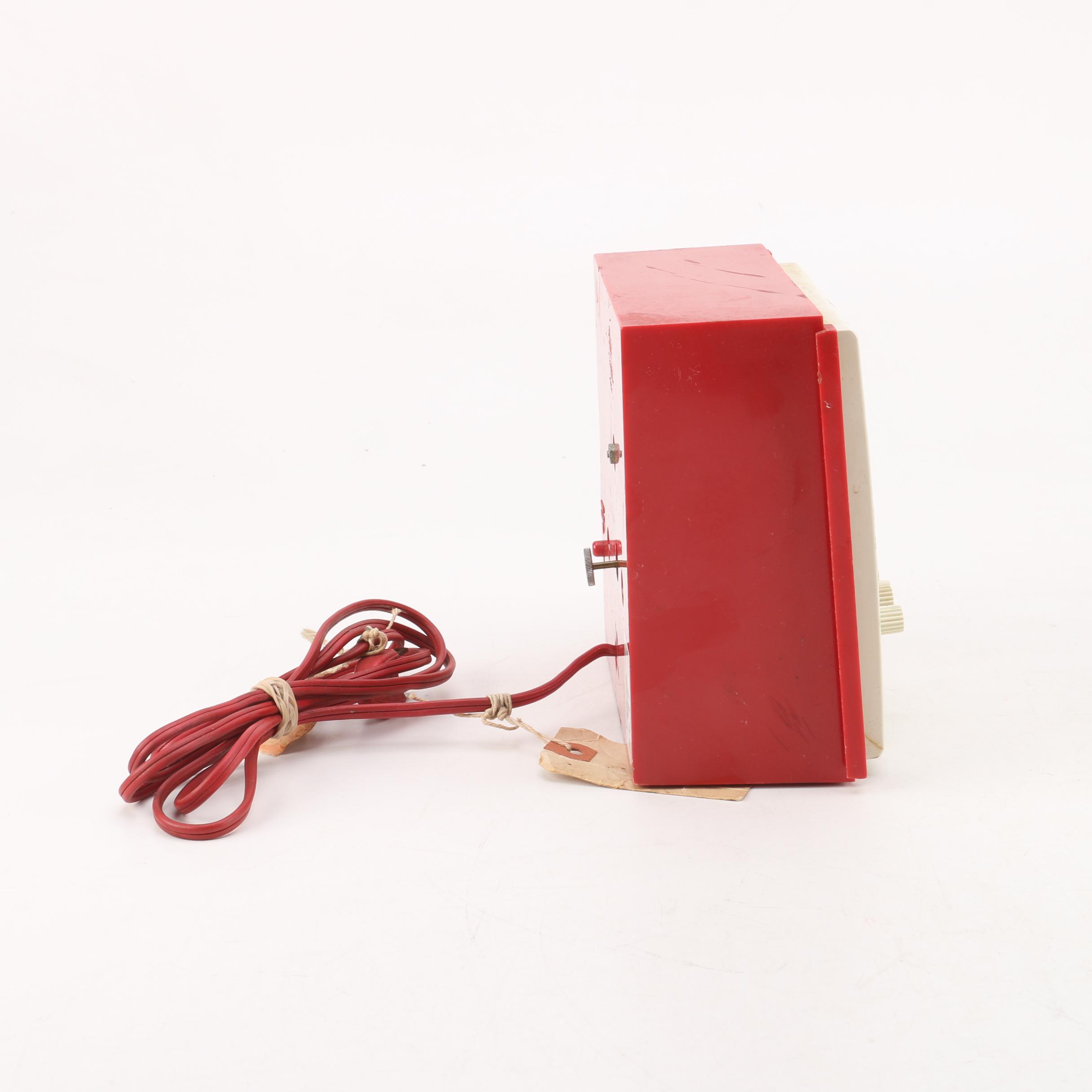 Vintage General Electric Model 661A Alarm Clock