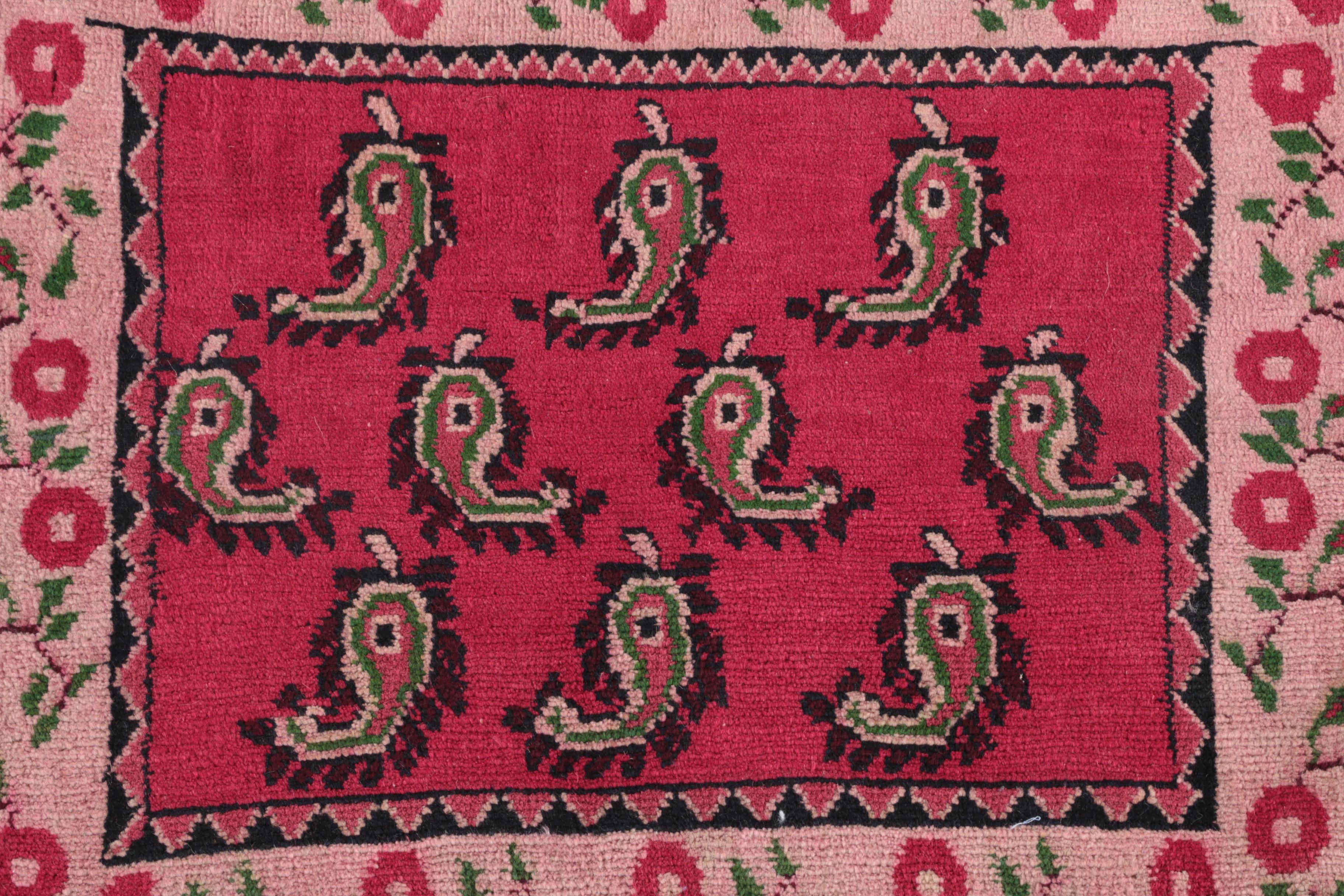 Hand-Knotted Boteh Accent Rug