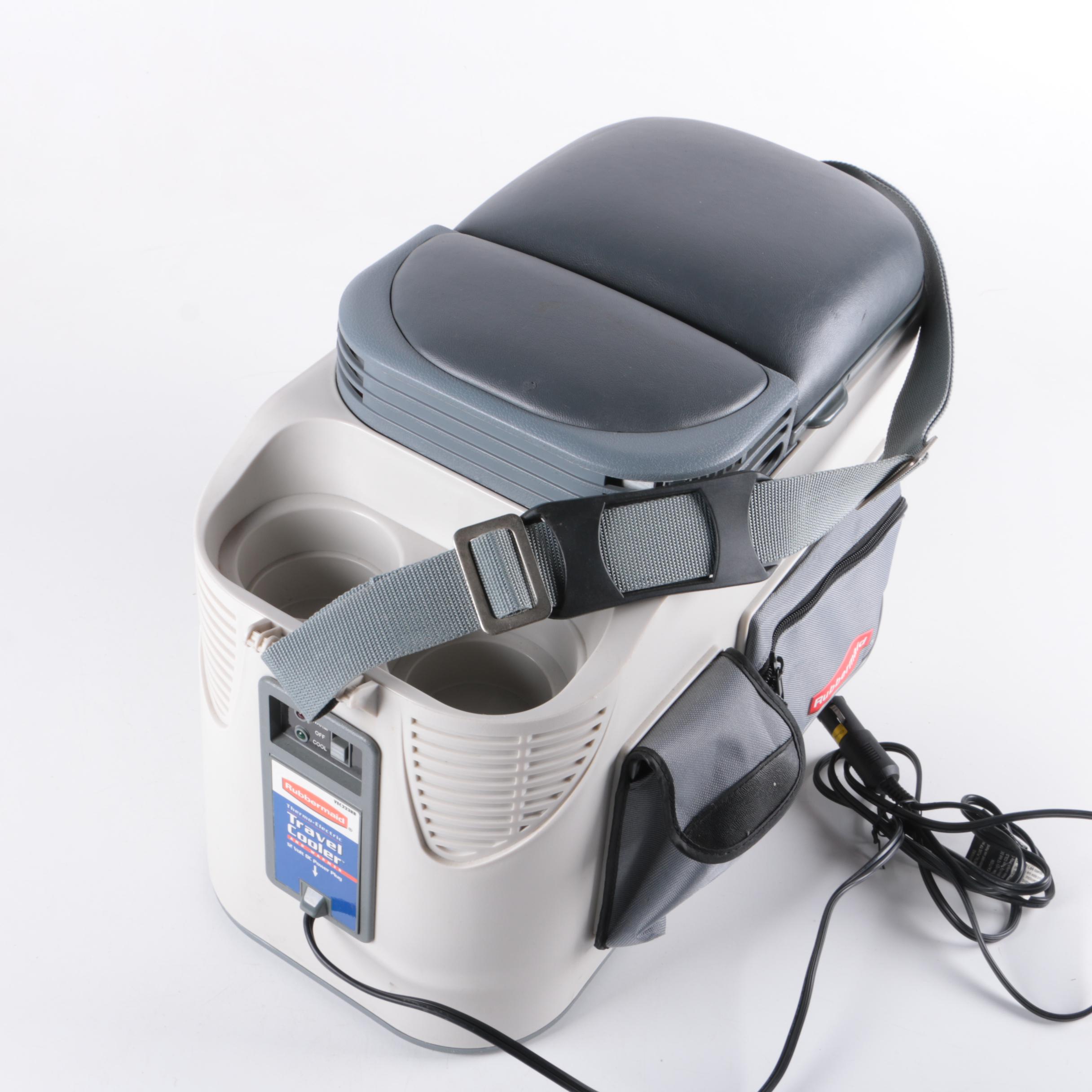 Rubbermaid Thermo-Electric Travel Cooler and Warmer