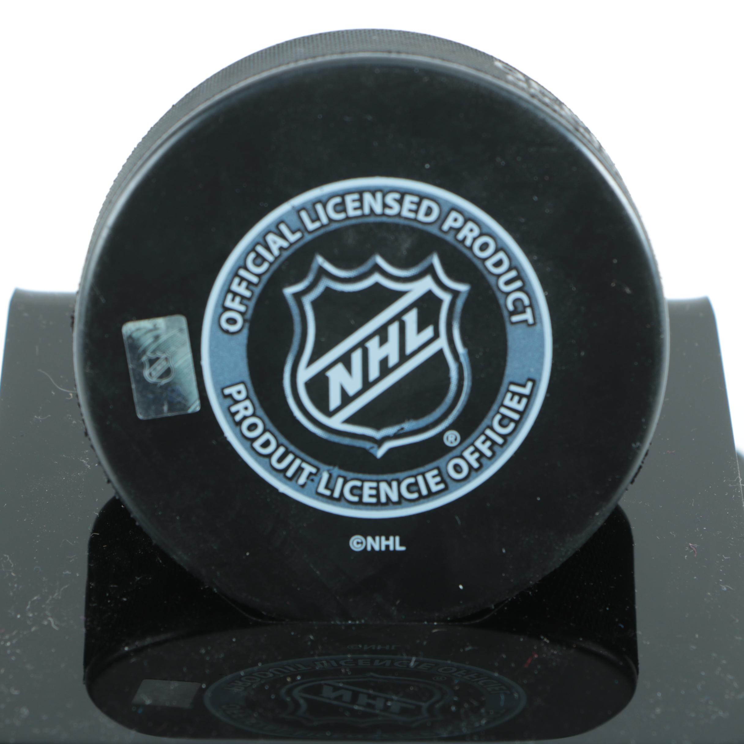 Niklas Hjalmarsson Signed Commemorative Hockey Puck