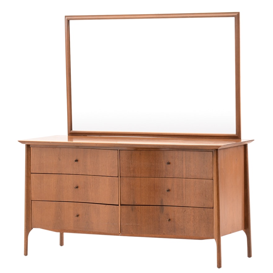 Forward Furniture by Ungusta Dresser with Mirror