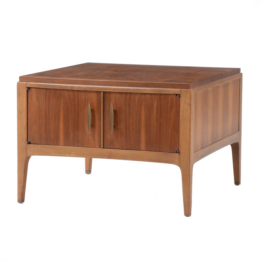 Vintage Mid Century Modern Lane "Rhythm" Walnut End Table