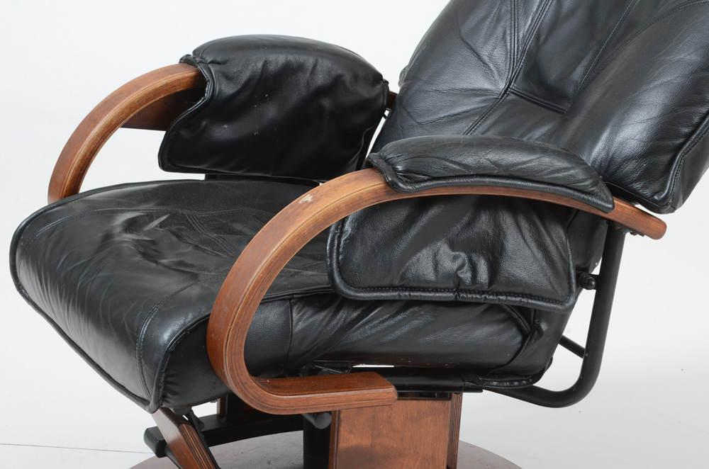"Avant Glide" Vintage Glider Chair