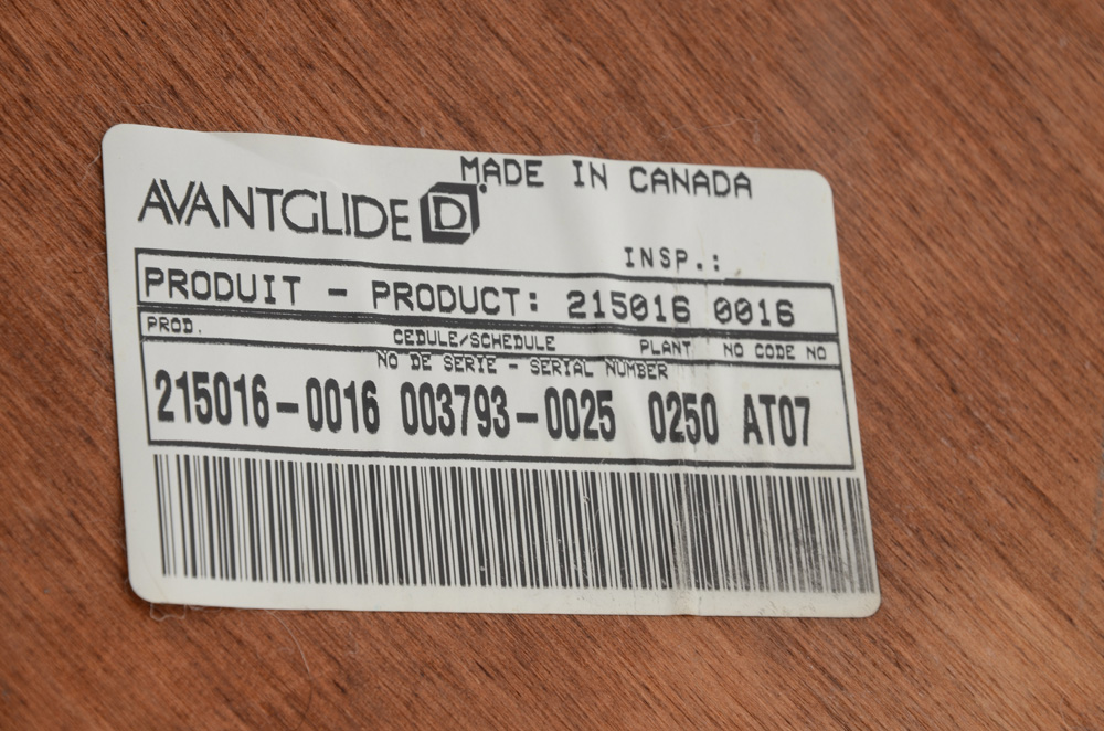 "Avant Glide" Vintage Glider Chair