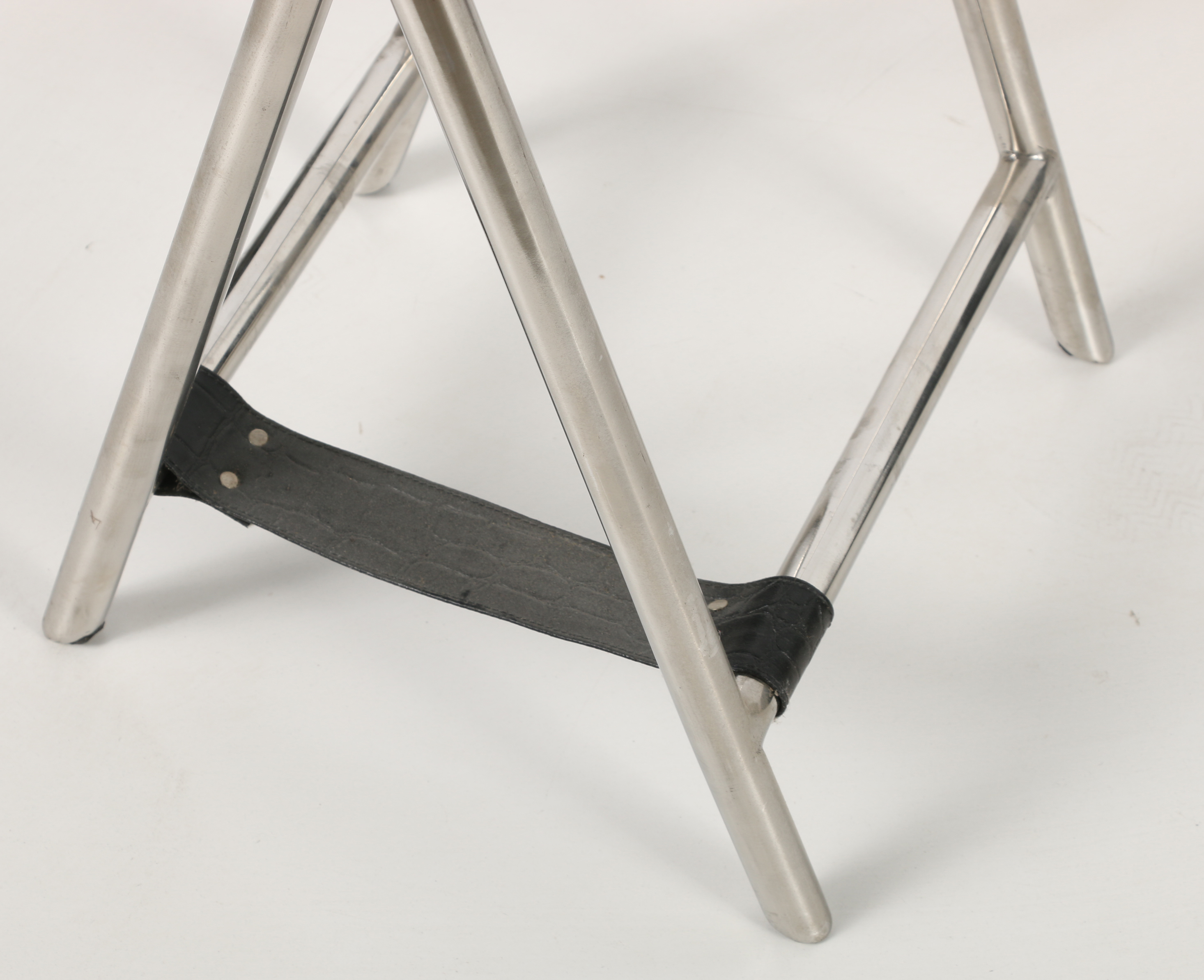 Restaurant Style Tray and Stand