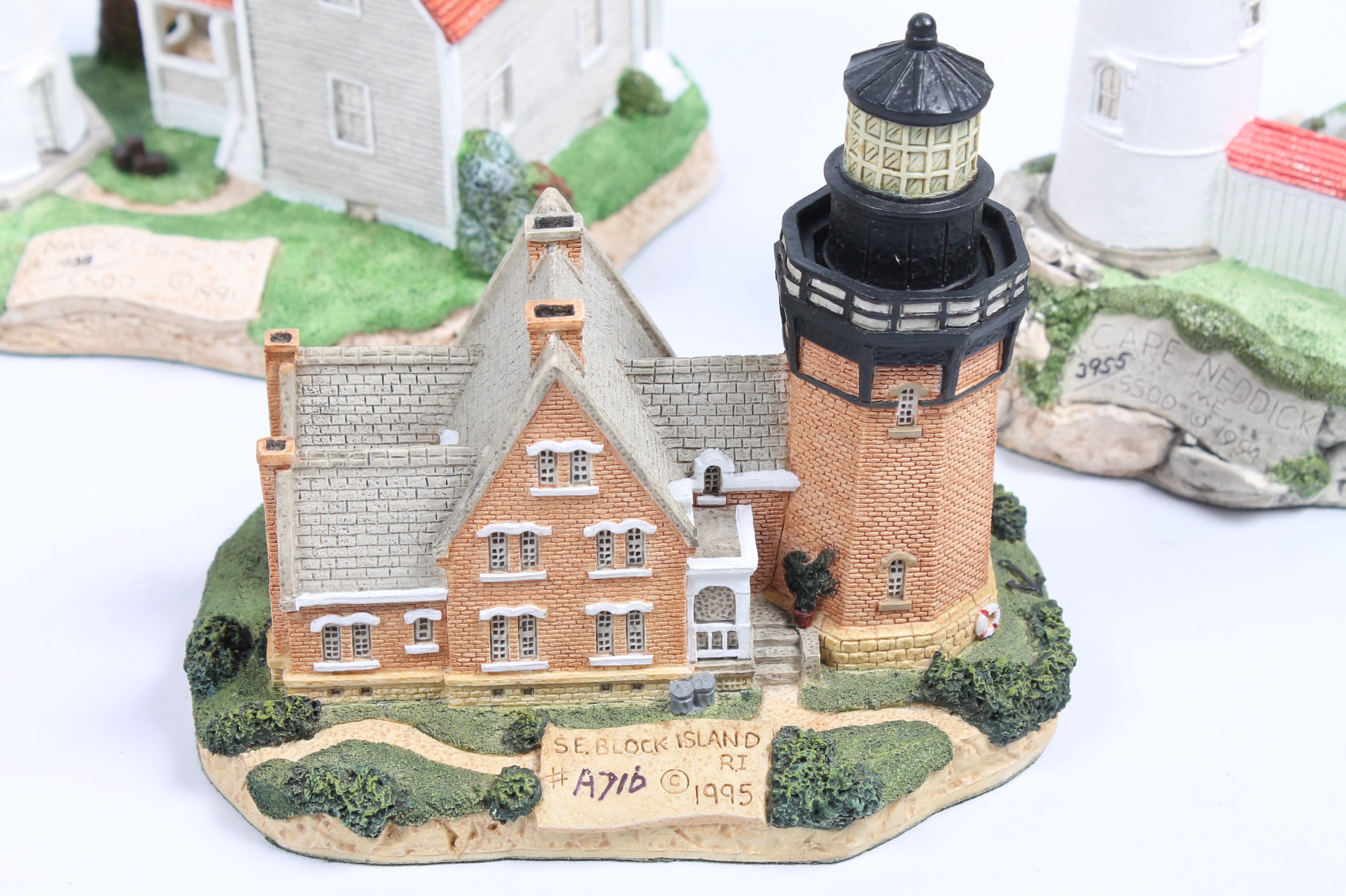 Harbour Lights Lighthouses