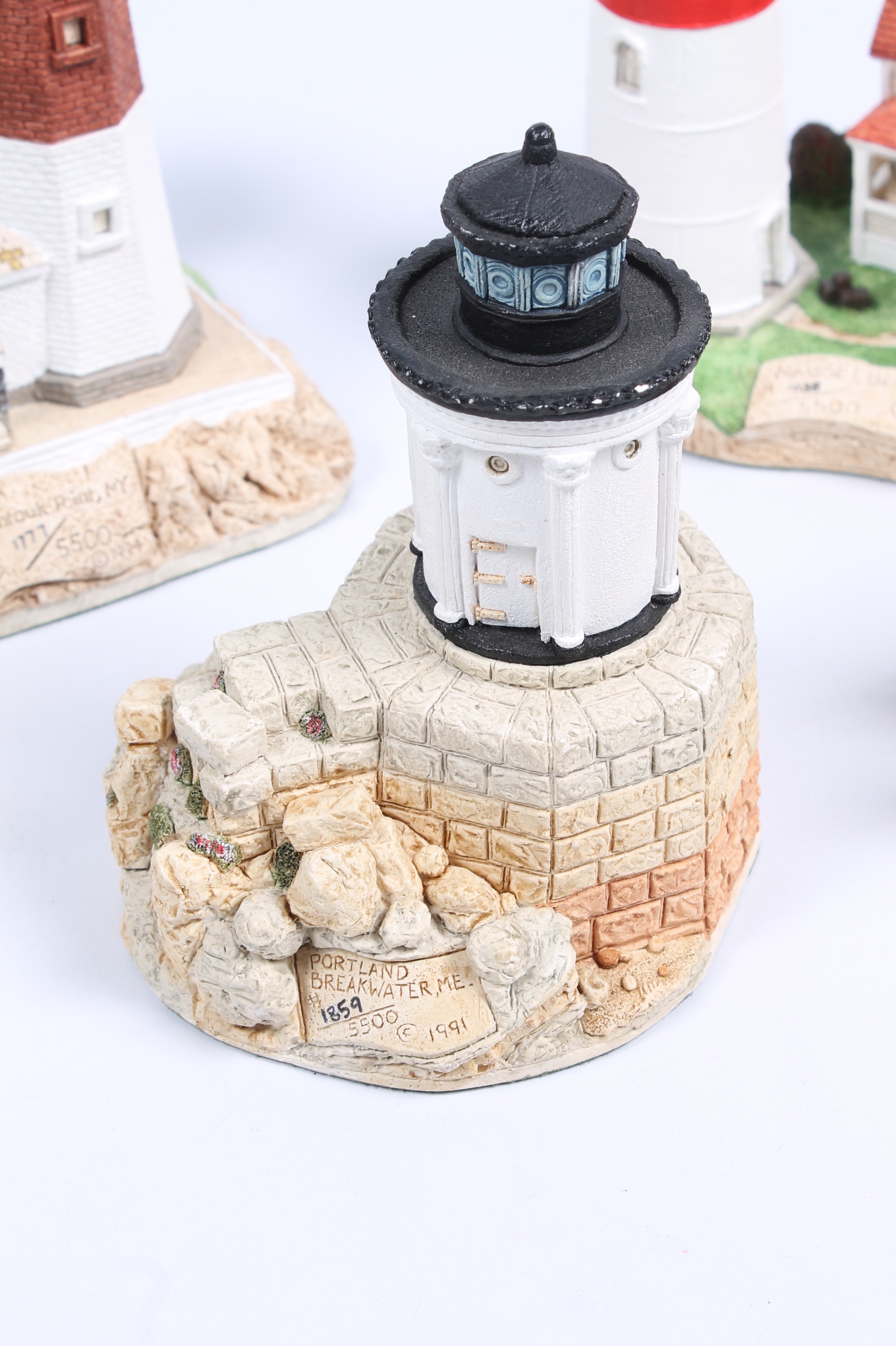 Harbour Lights Lighthouses