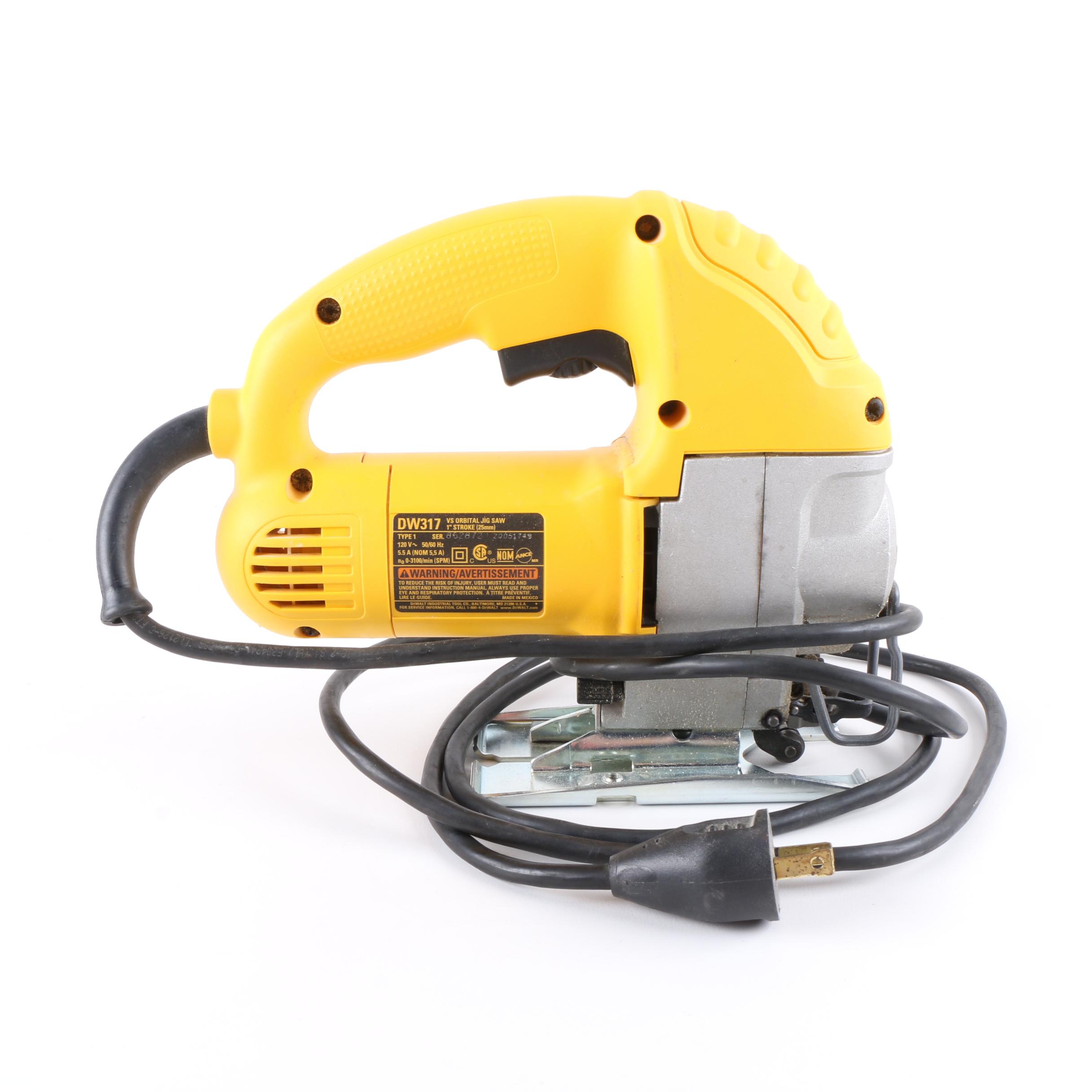 DeWalt DW317 Orbital Jig Saw and Blades