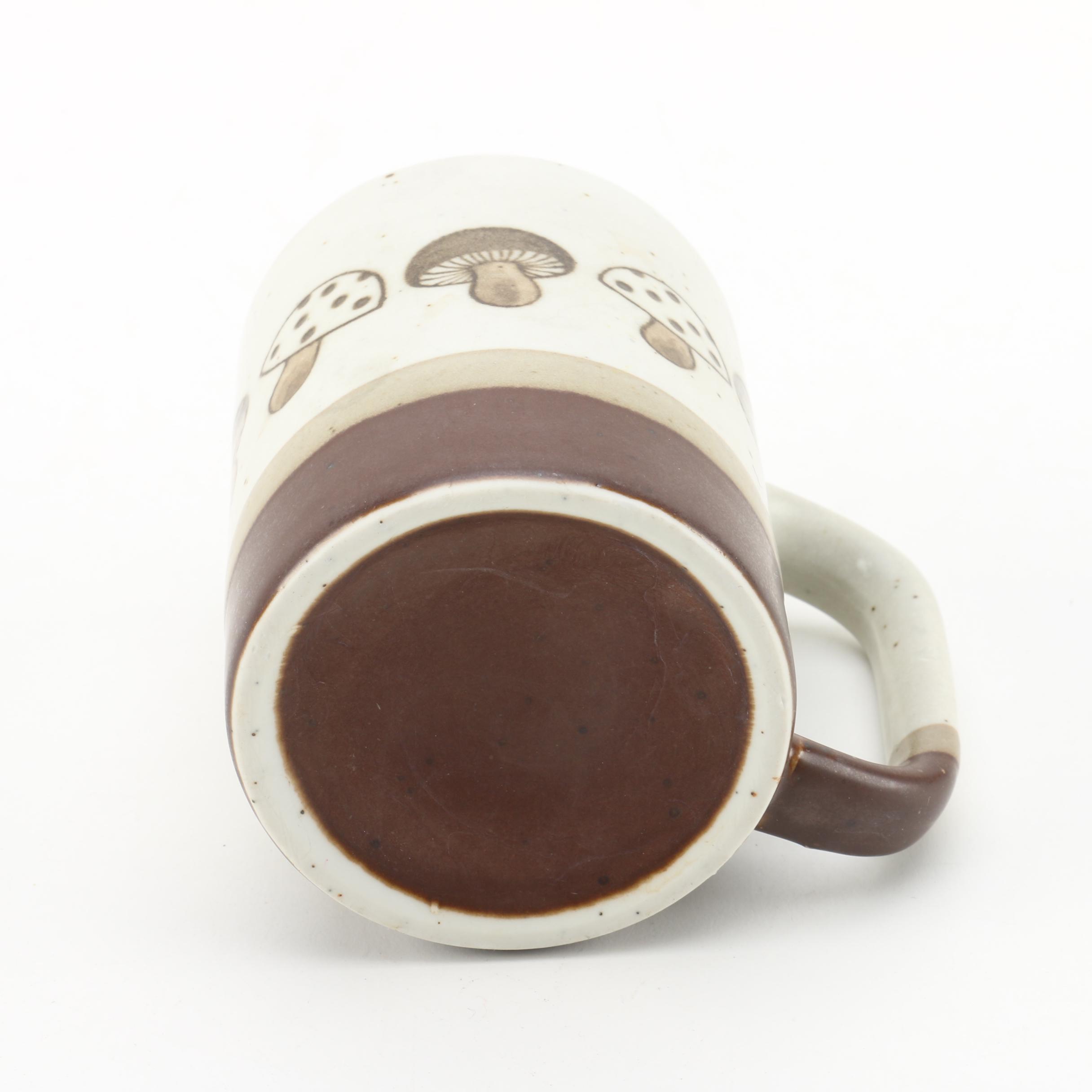 Vintage Mushroom Motif Ceramic Tableware