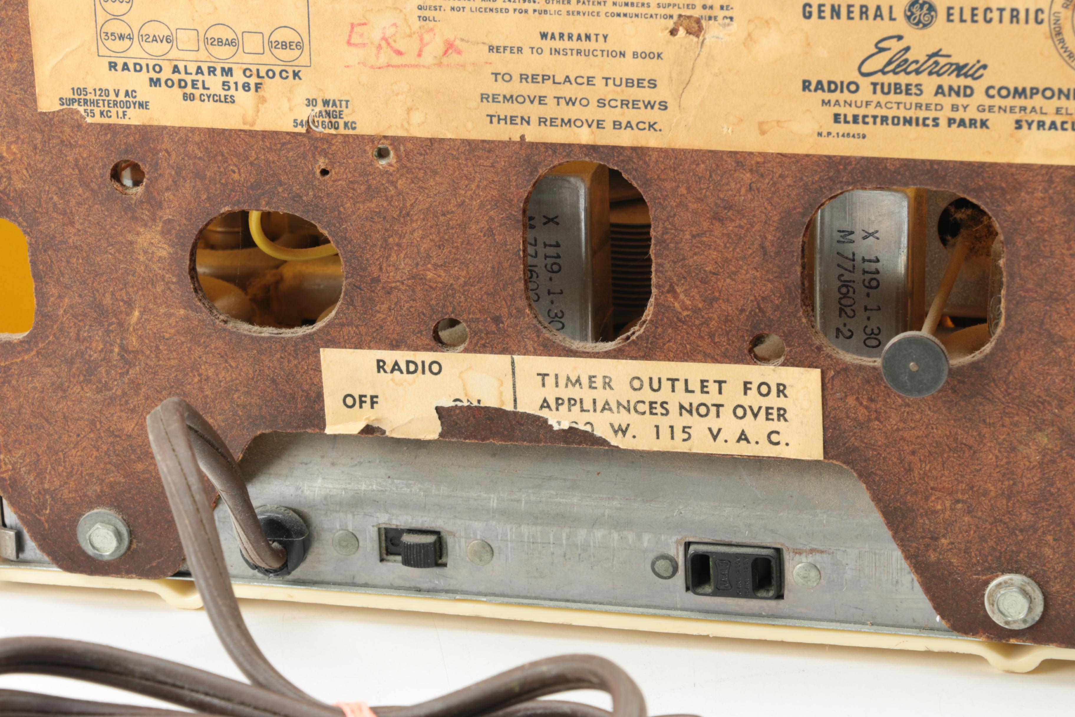 Circa 1940's General Electric Radio/Clock