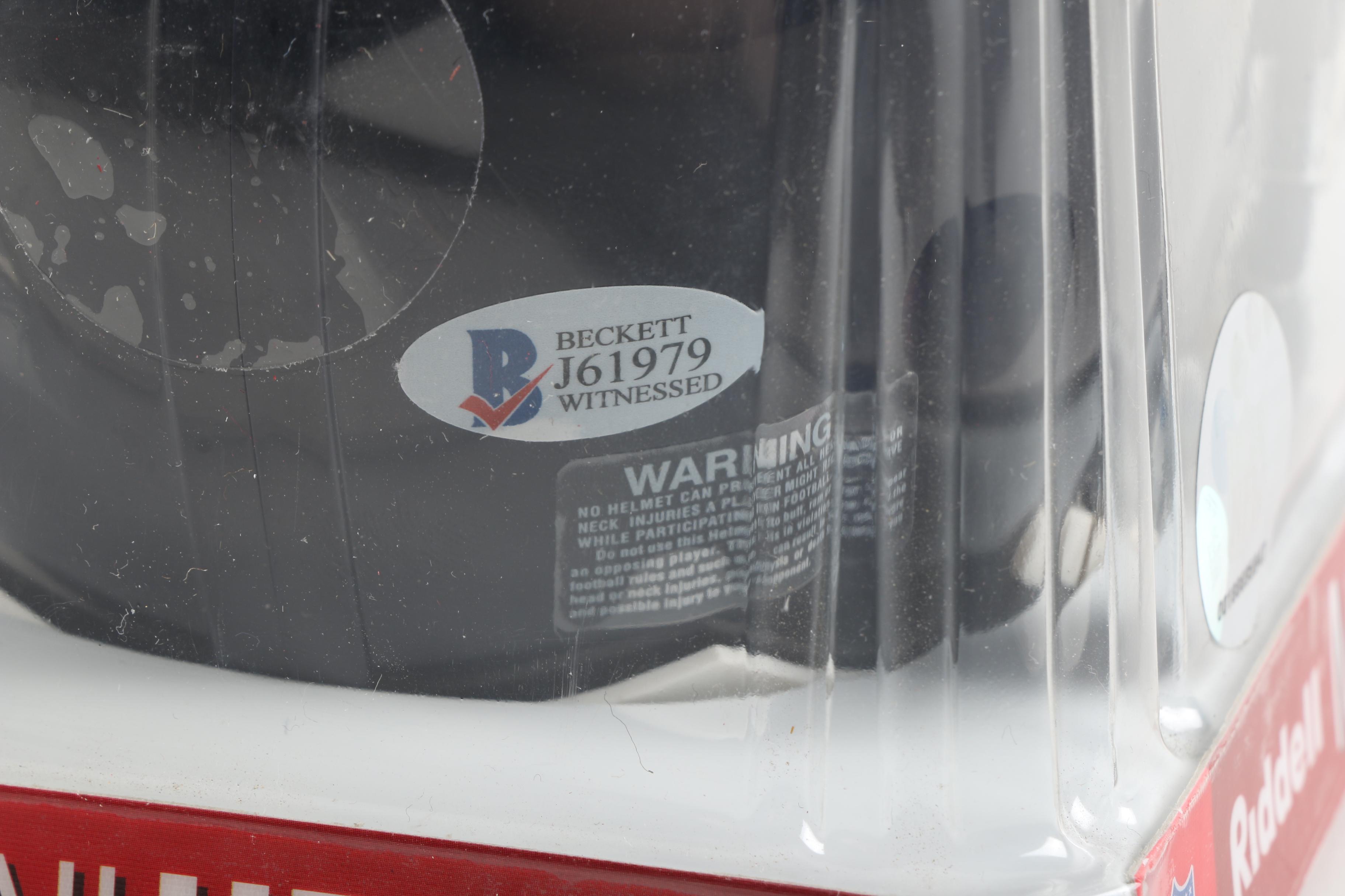 George Wendt "Da Bearss!" Autographed Mini Helmet Beckett COA