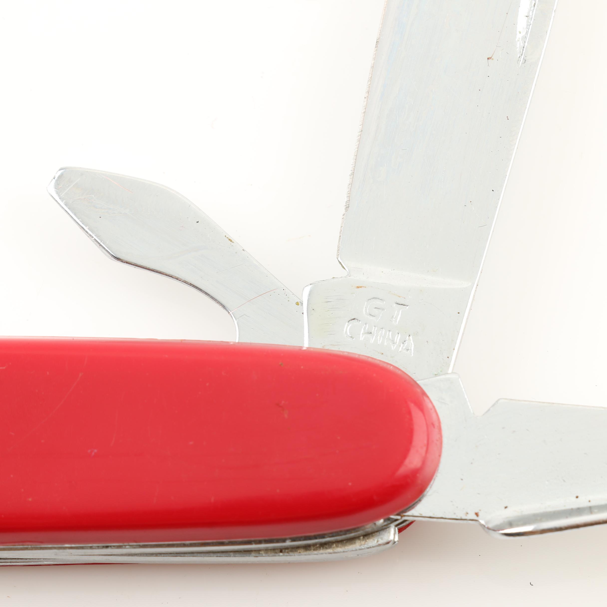 Group of 10 Various Knives Including a Cabela's Club Knife