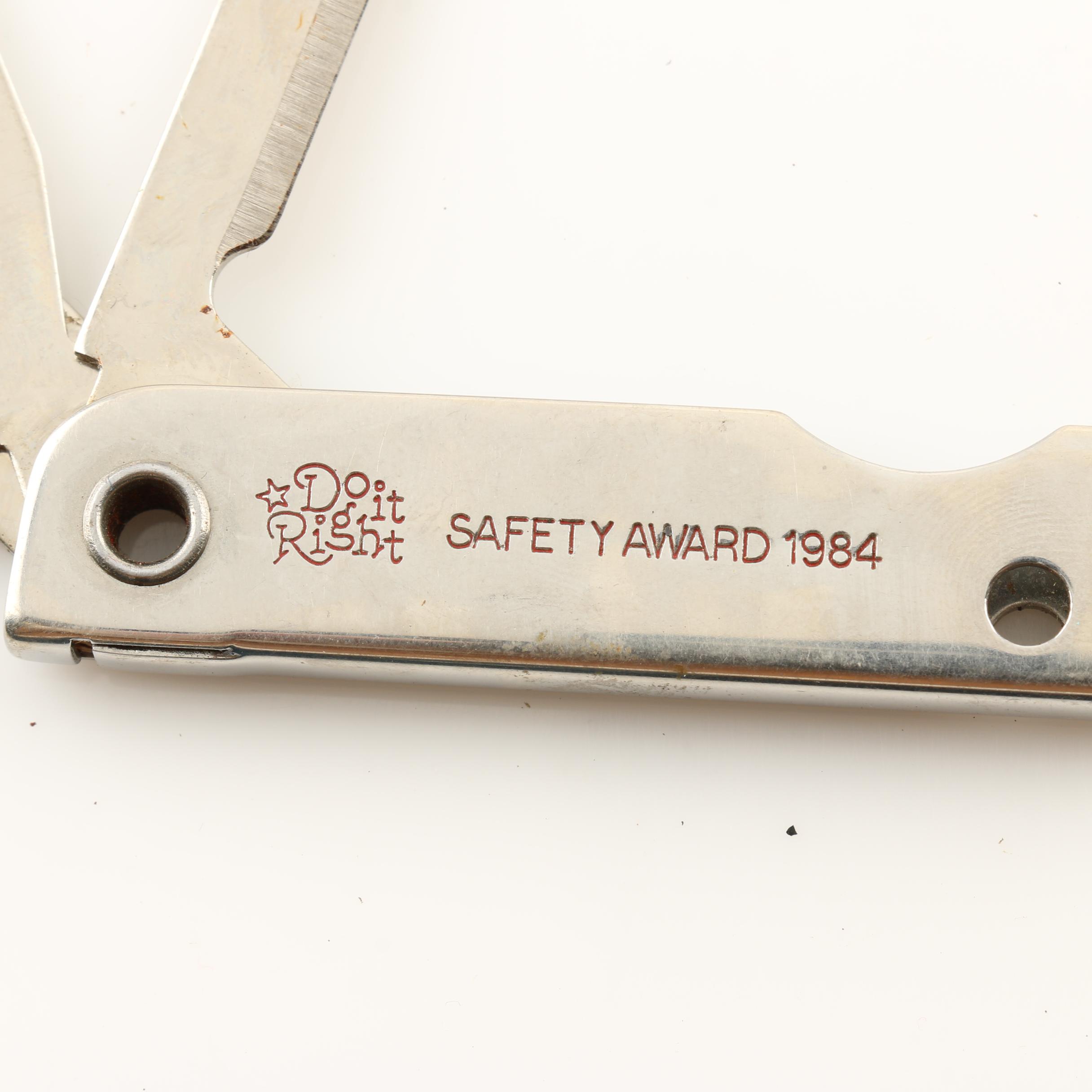 Group of 10 Various Knives Including a Cabela's Club Knife