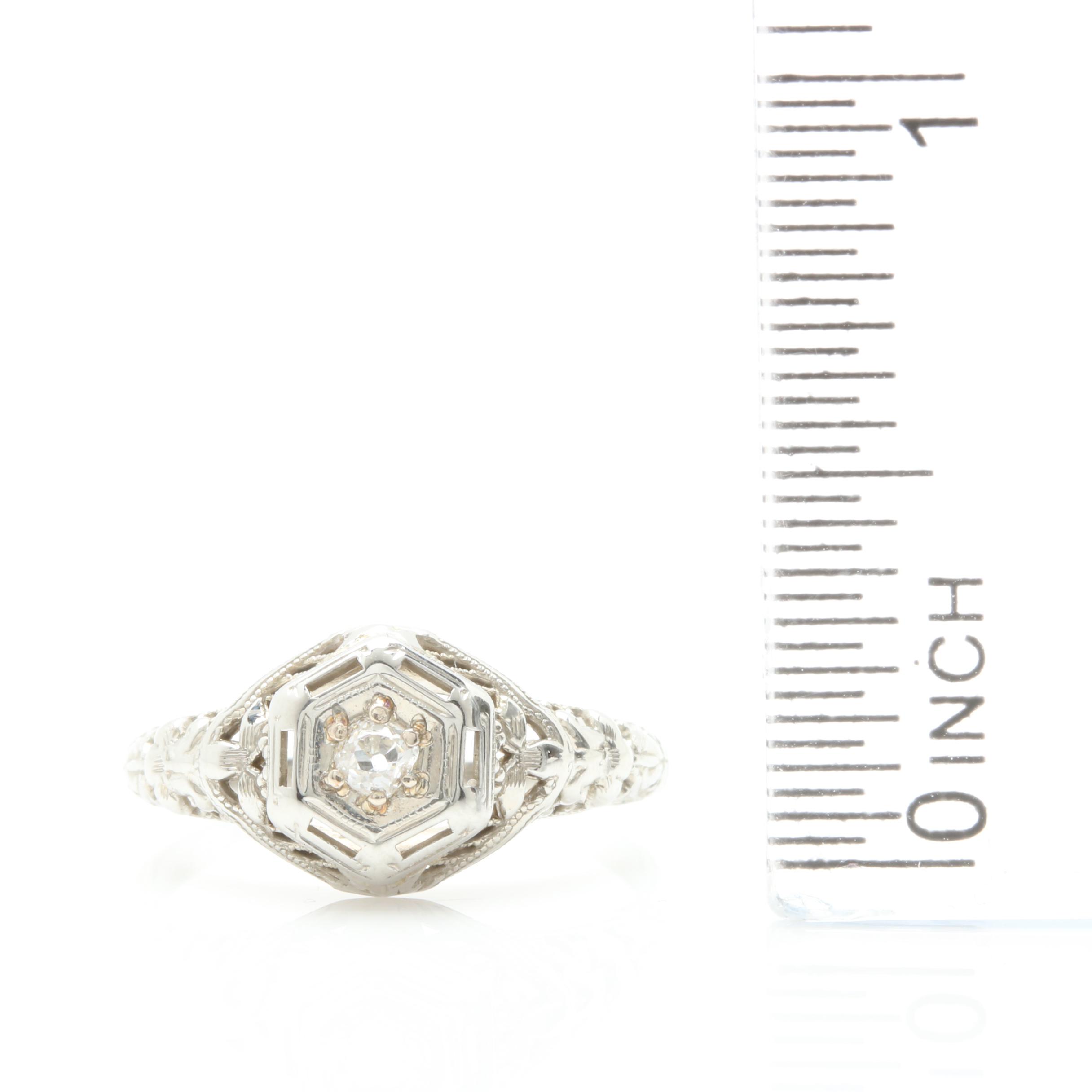 Art Deco 18K White Gold Diamond Ring