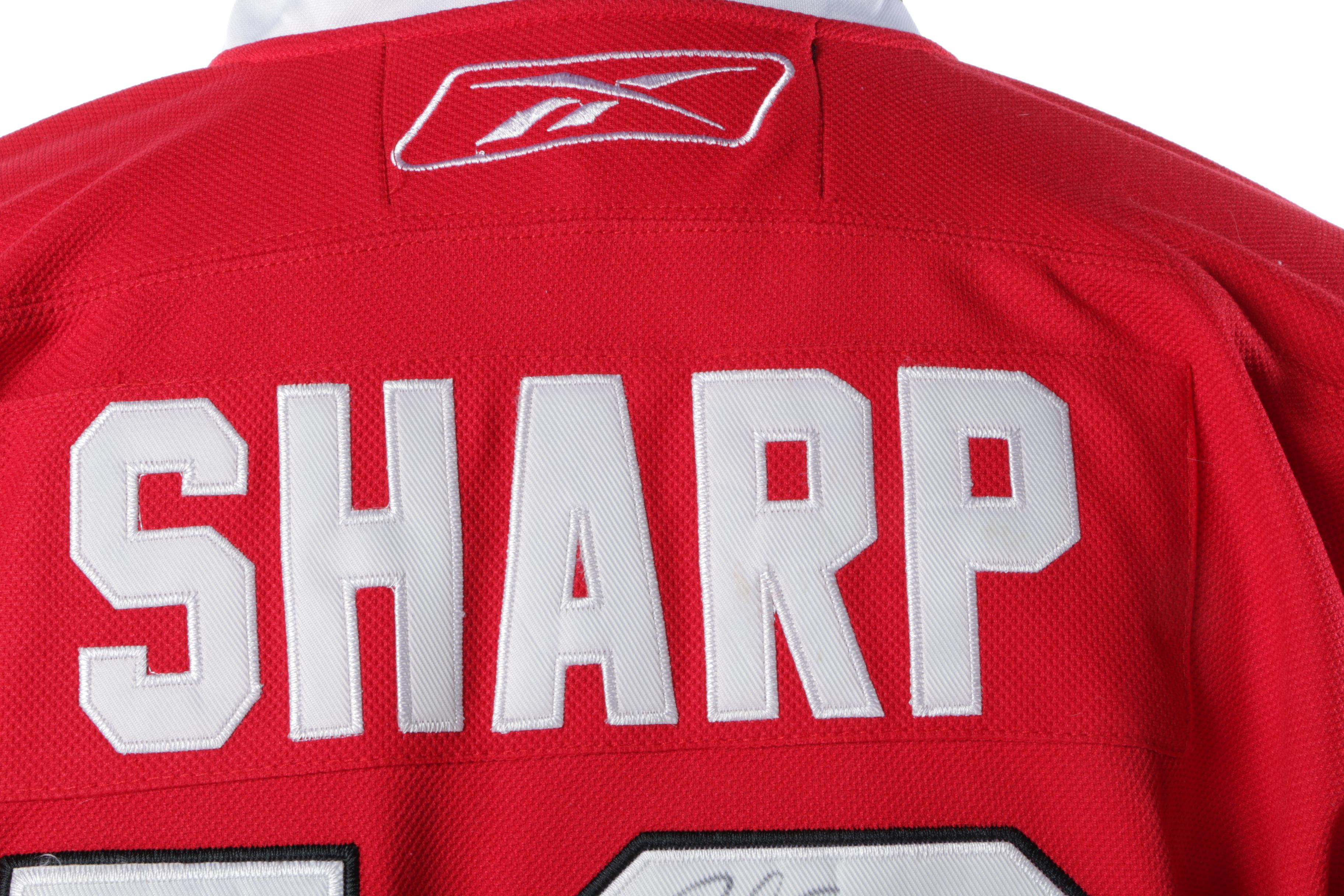 Patrick Sharp Autographed Chicago Blackhawks Jersey